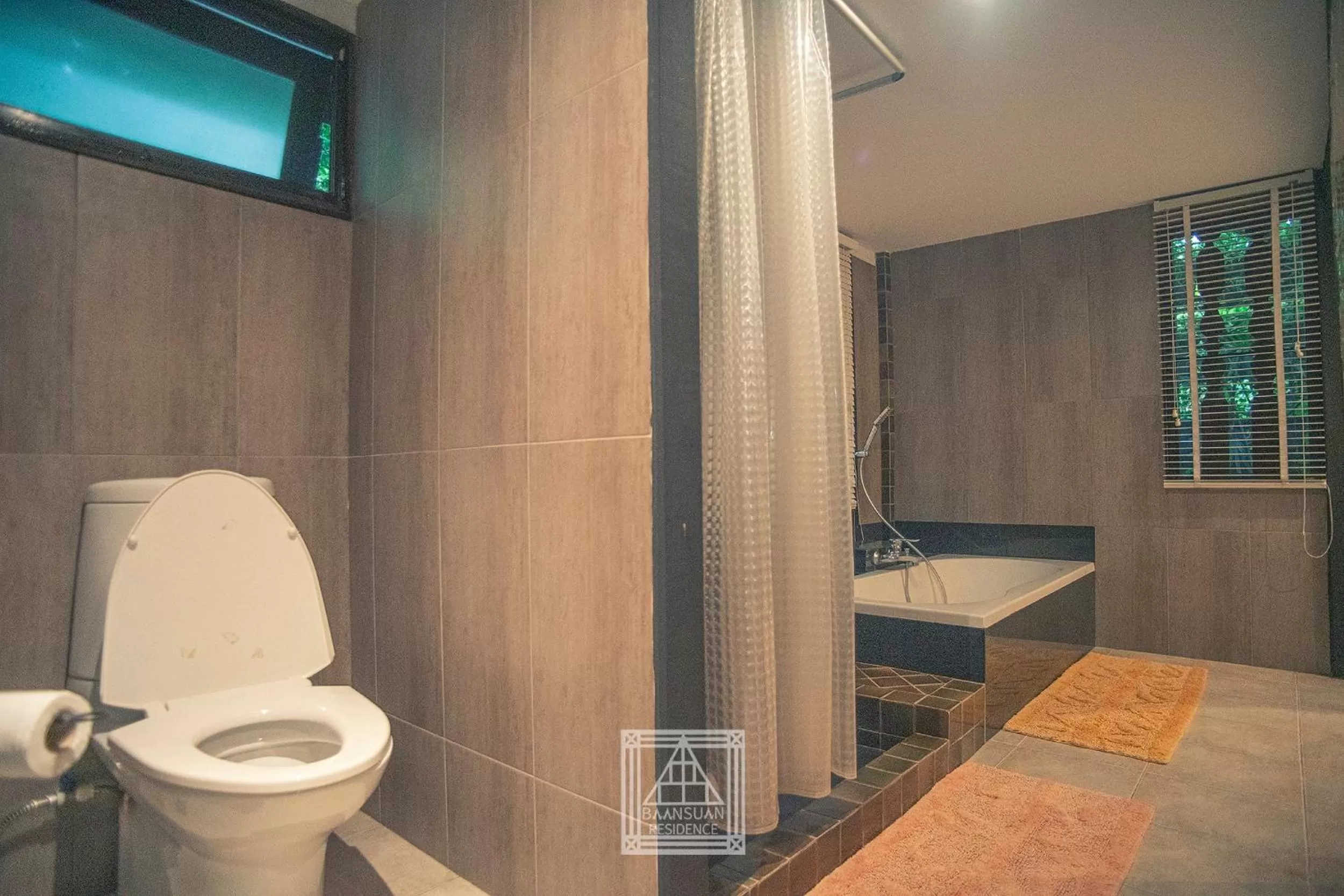 Bathroom in Baan Suan Residence เฮือนพักบ้านสวน