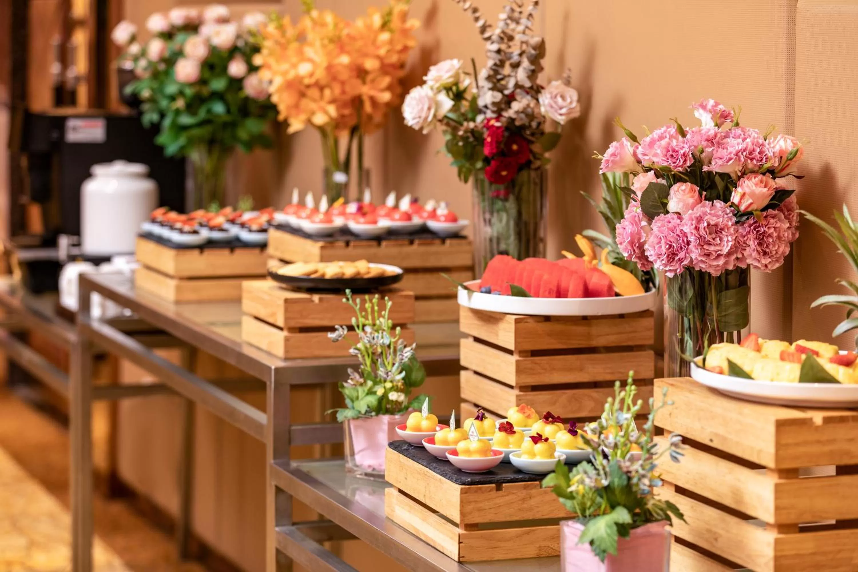 Food in Crowne Plaza Foshan by IHG