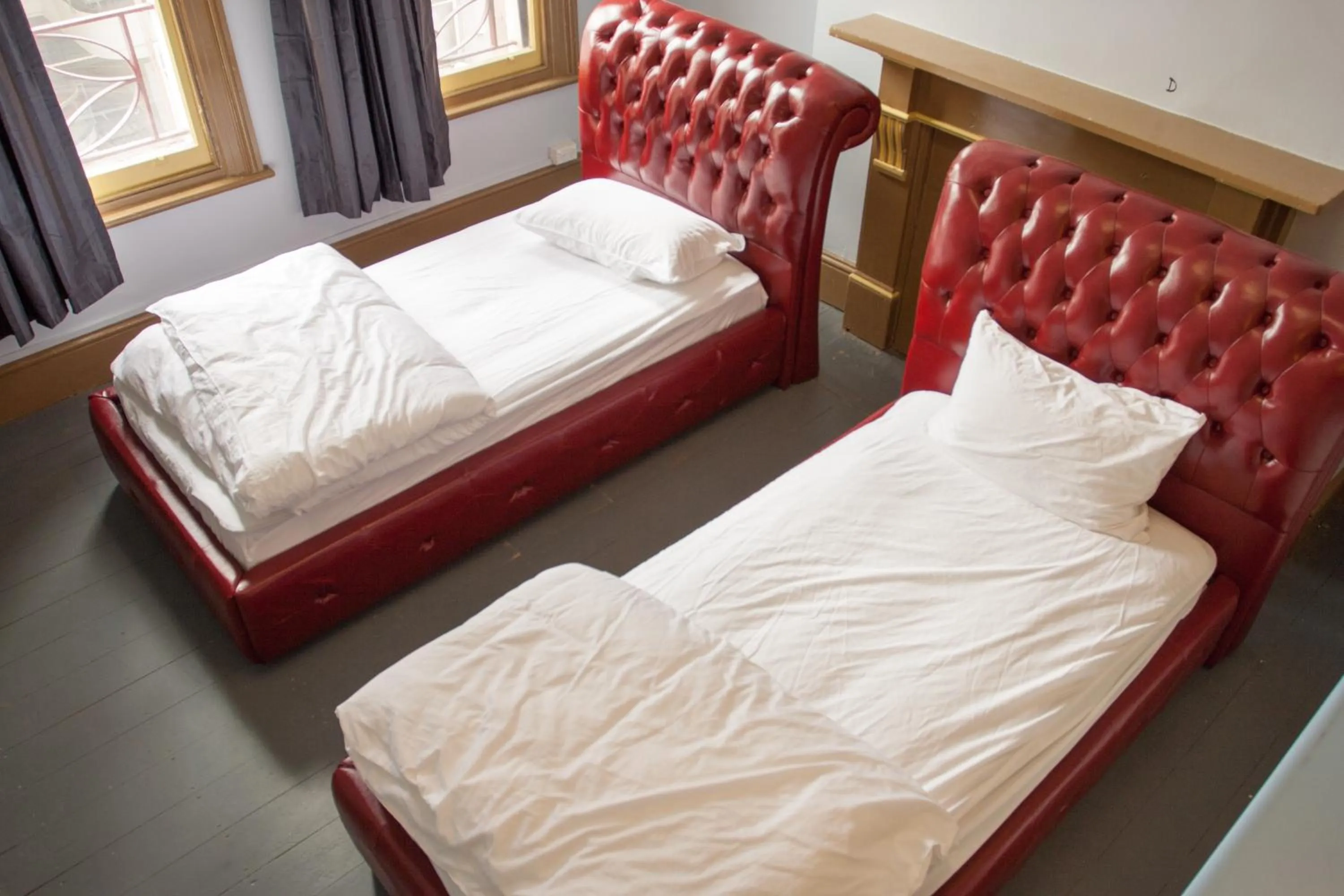 Bed in Backpackers Imperial Hotel