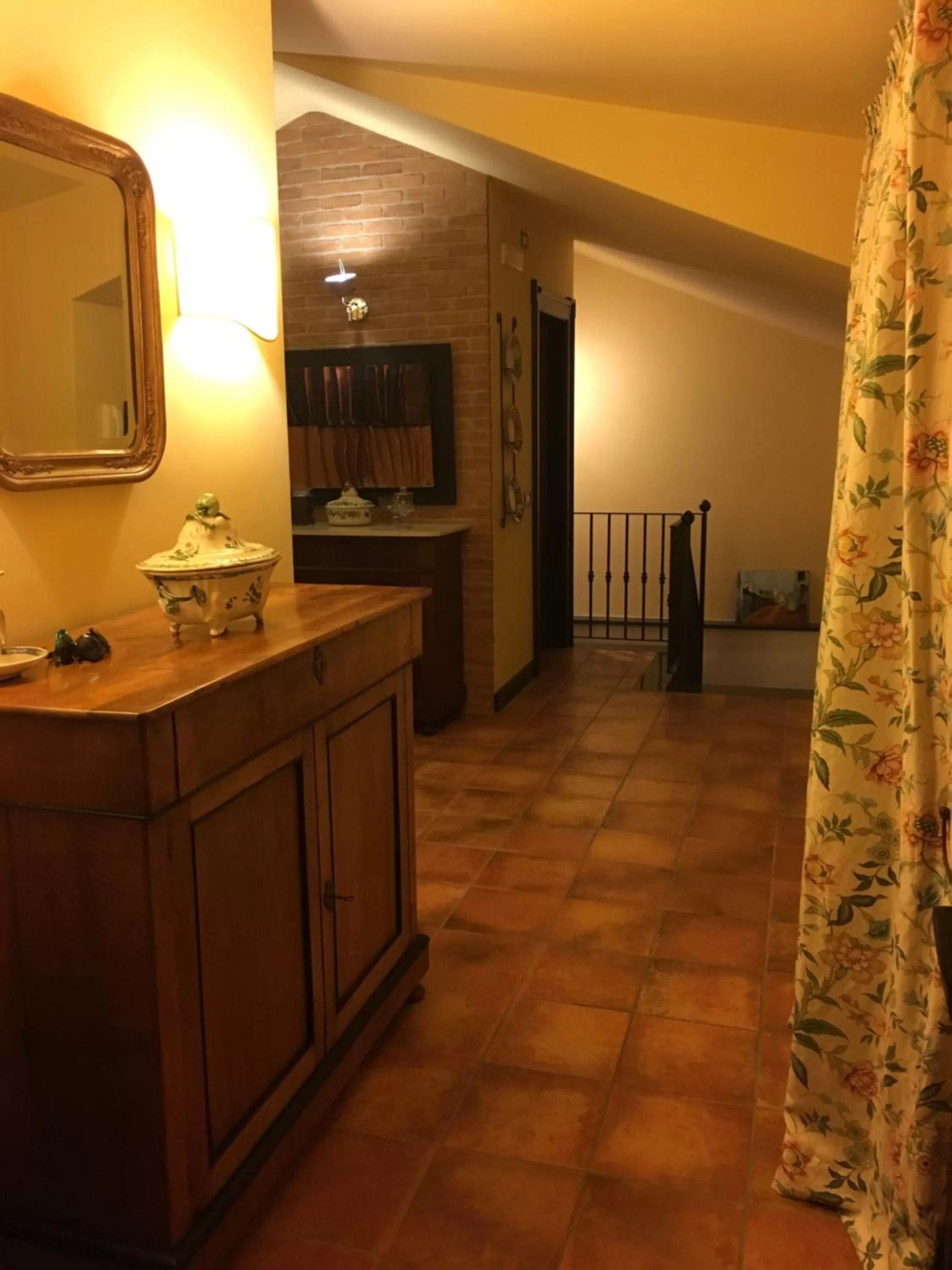 Decorative detail in B&B MontAlbano