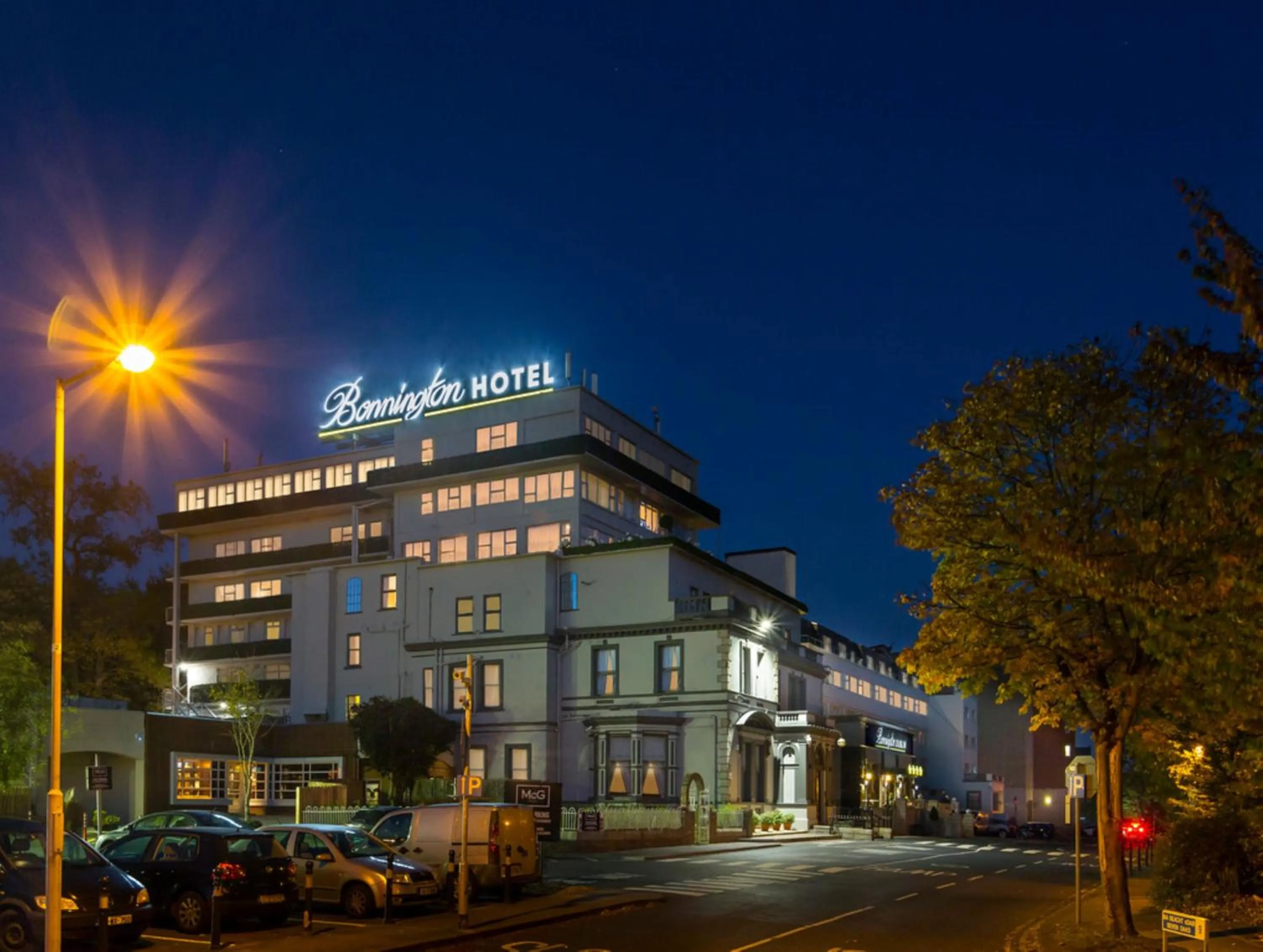 Facade/entrance in Bonnington Hotel & Leisure Centre