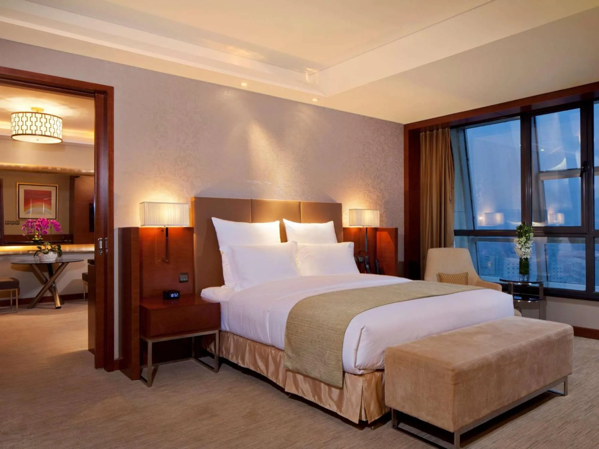 Bed in DoubleTree by Hilton Shenyang