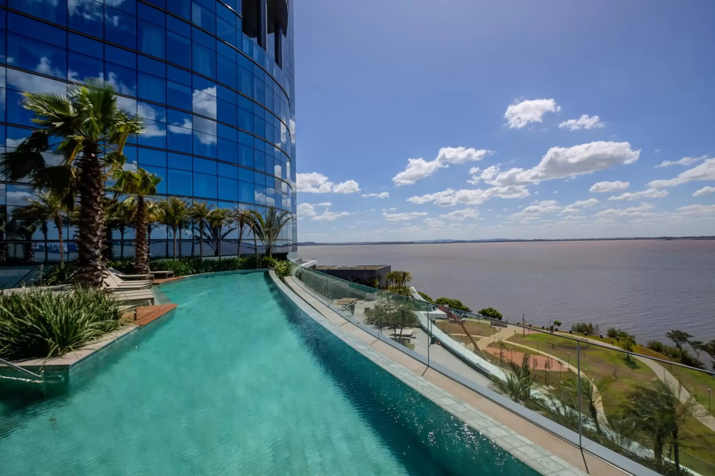 DoubleTree by Hilton Porto Alegre DoubleTree by Hilton Porto Alegre