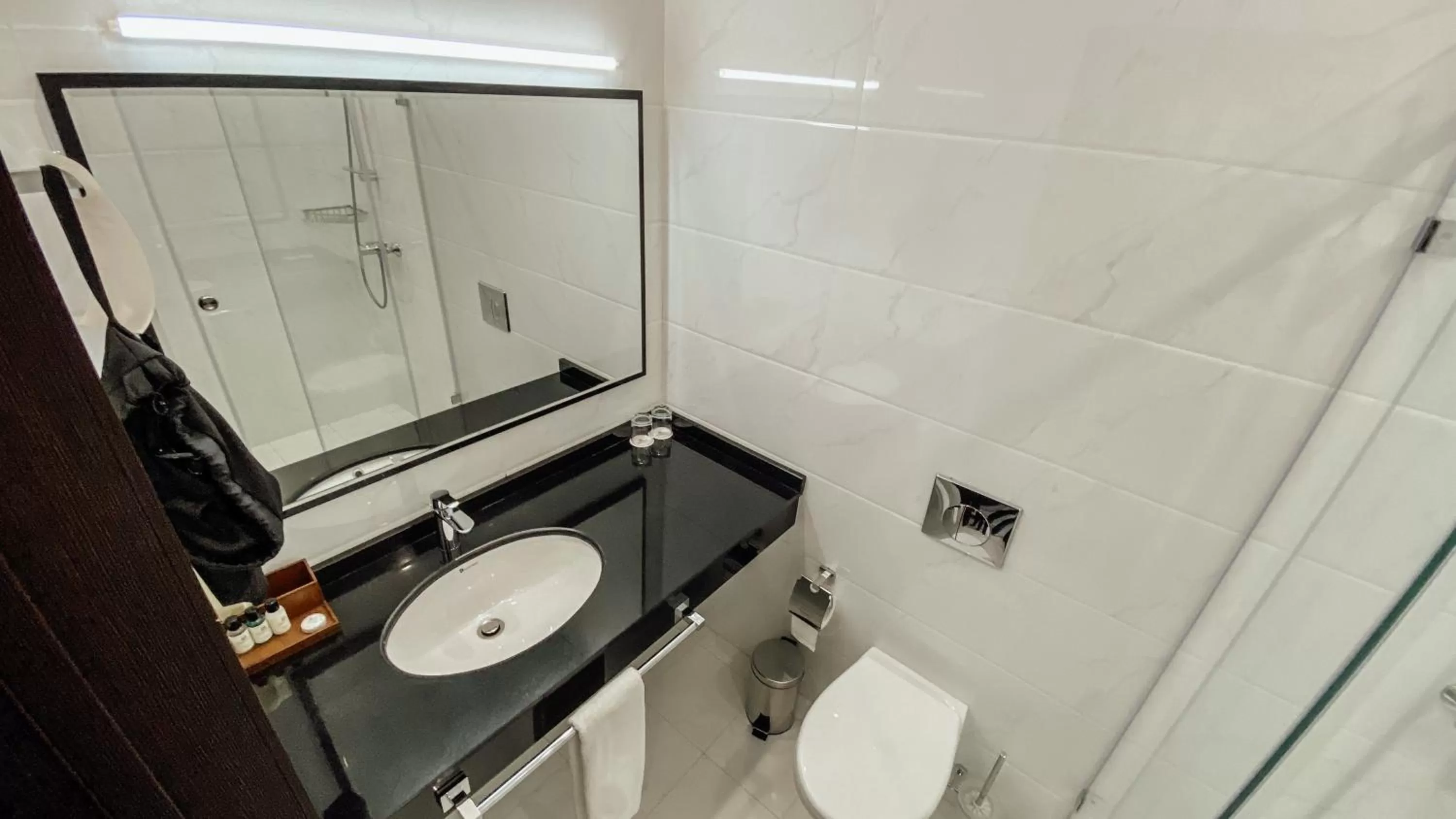 Bathroom in Resident City Hotel