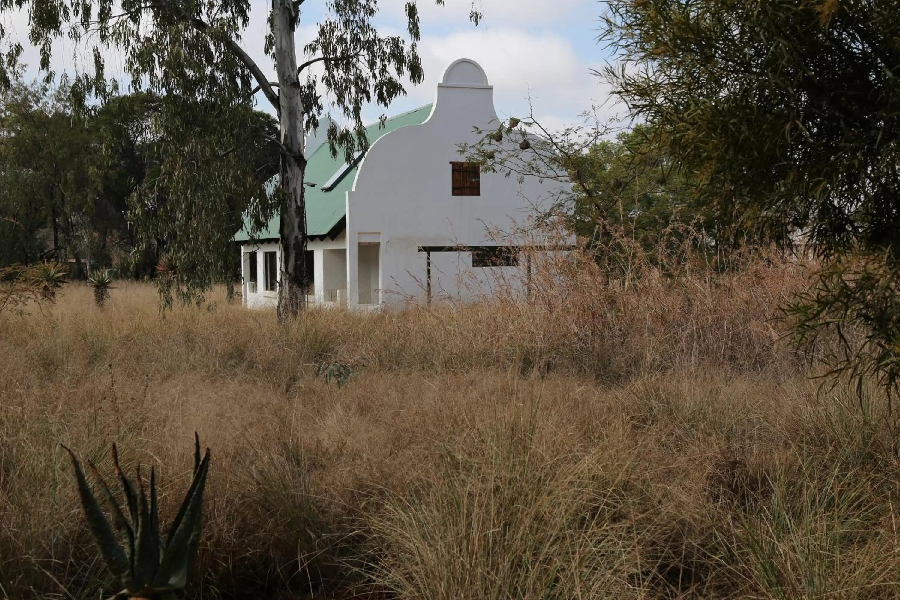 Property Building in The Highveld Cape Inn