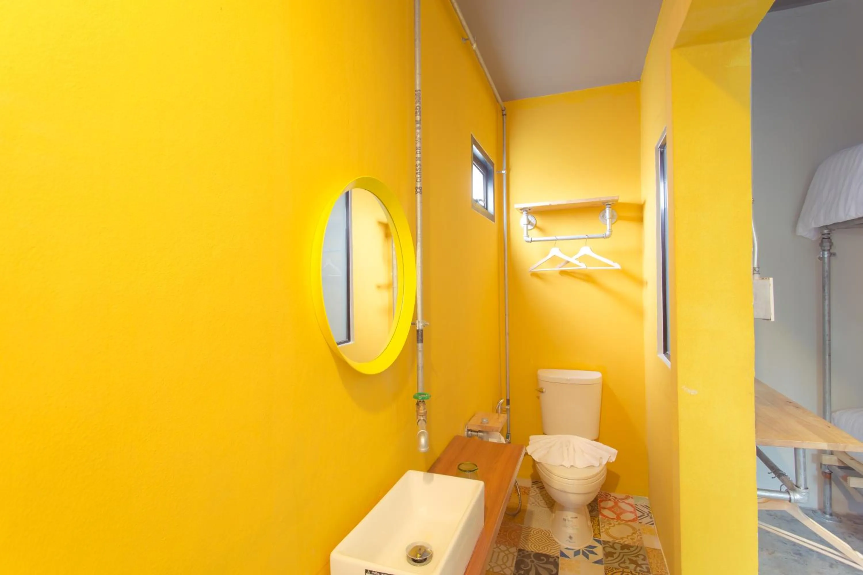 Shower in Bloo Hostel