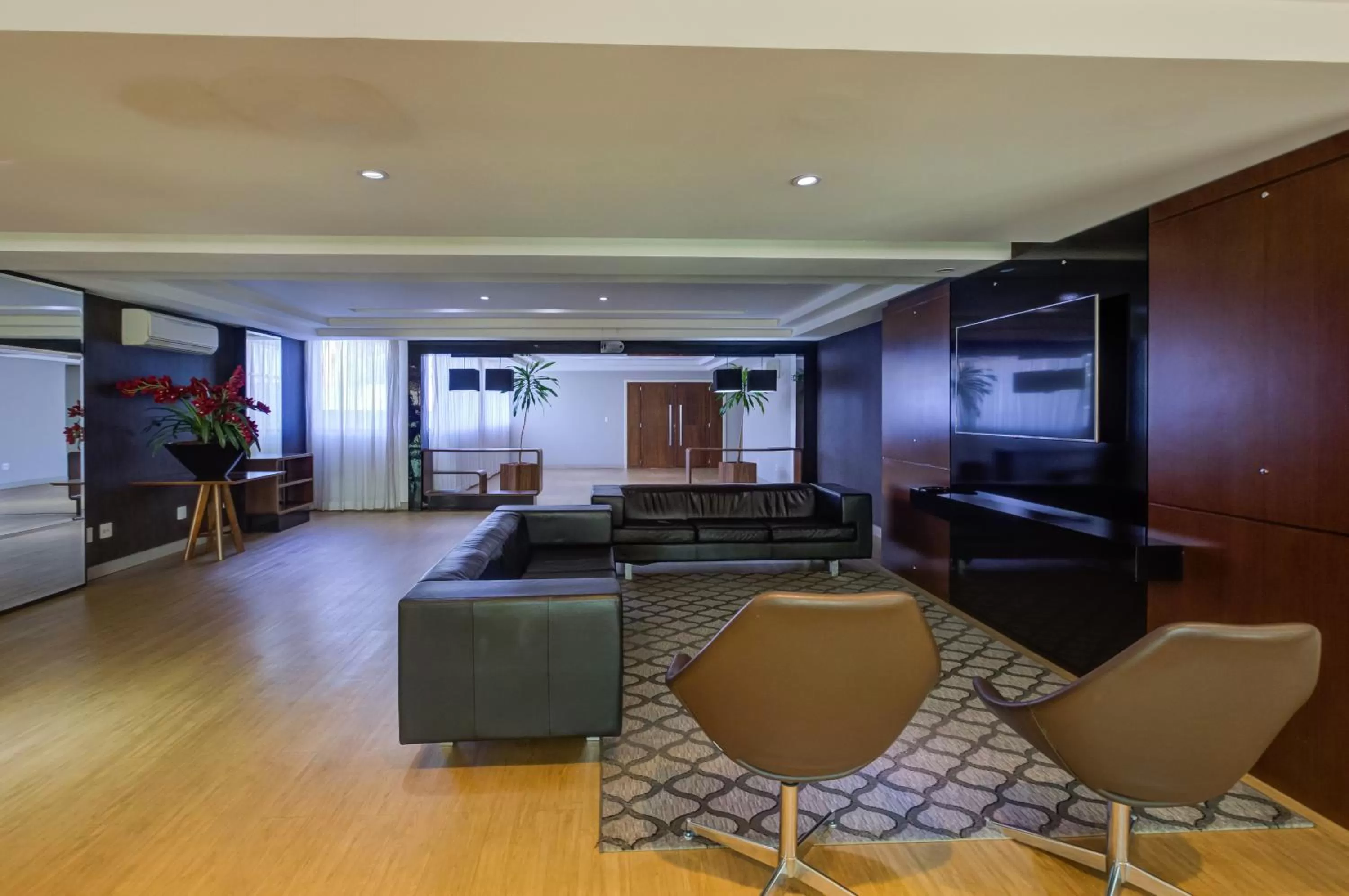 Lobby or reception in Viale Tower Hotel