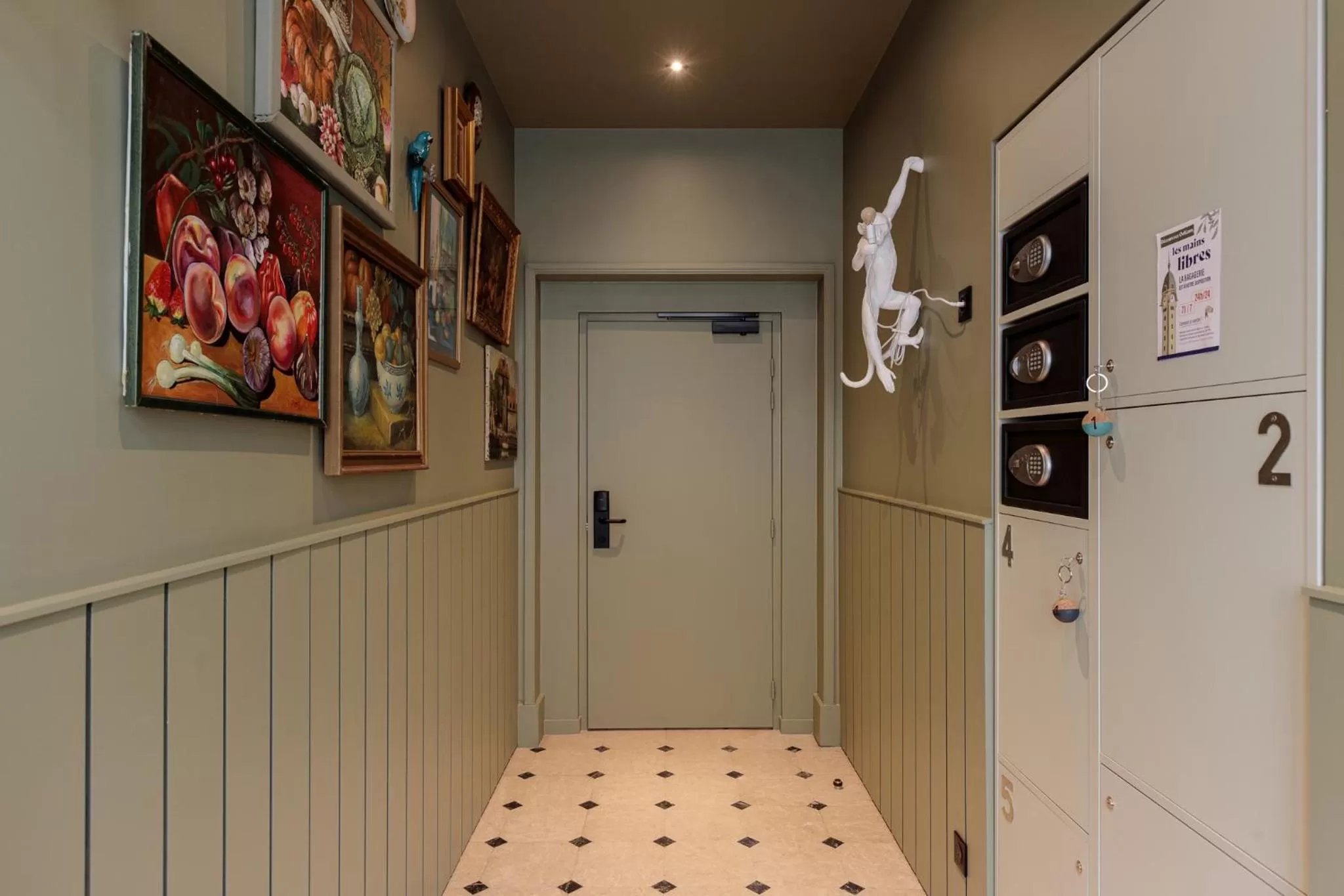 Facade/entrance in Gogaille - Fernand Rabier - accès autonome