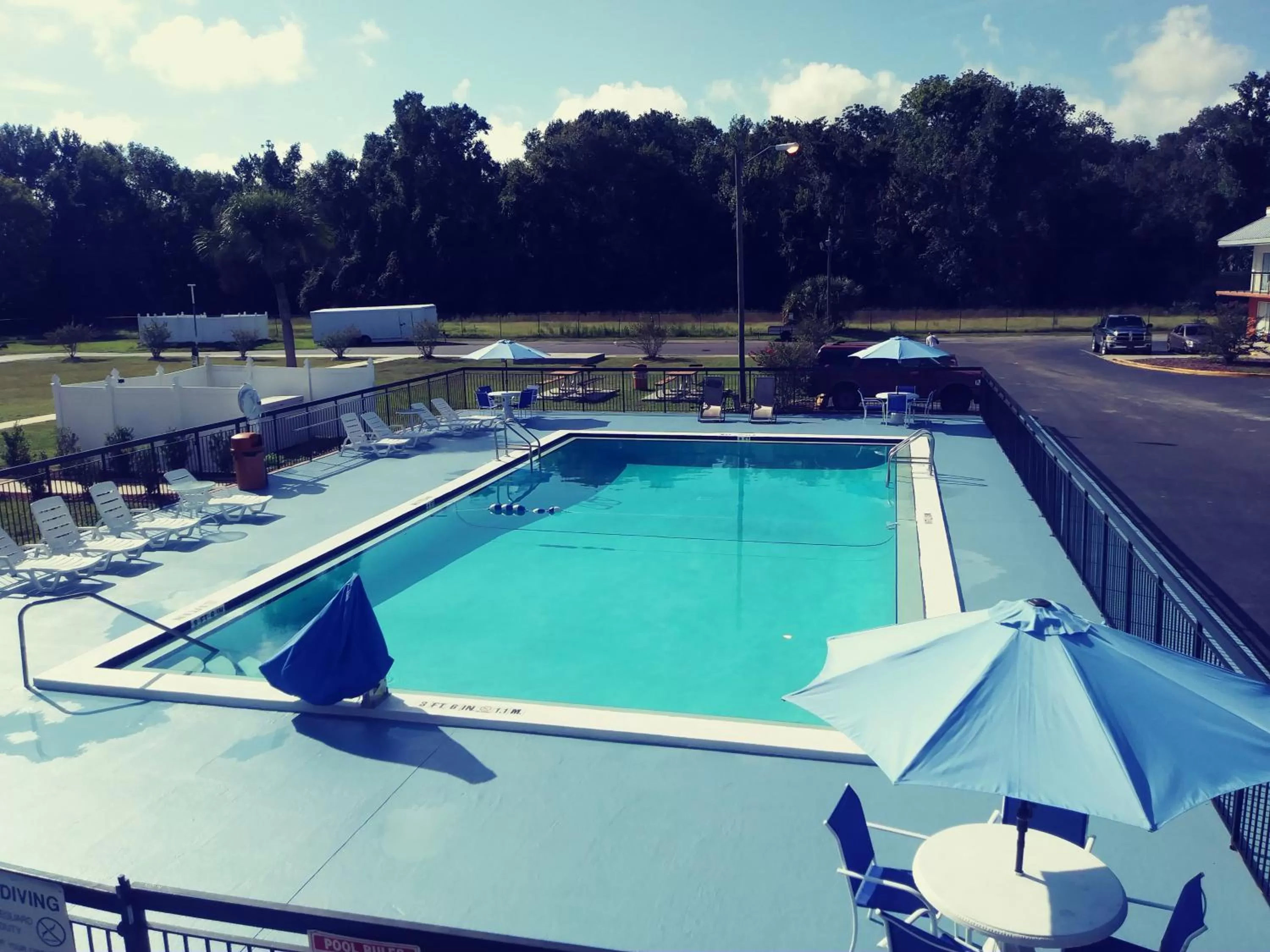 Property building in Days Inn by Wyndham Wildwood I-75