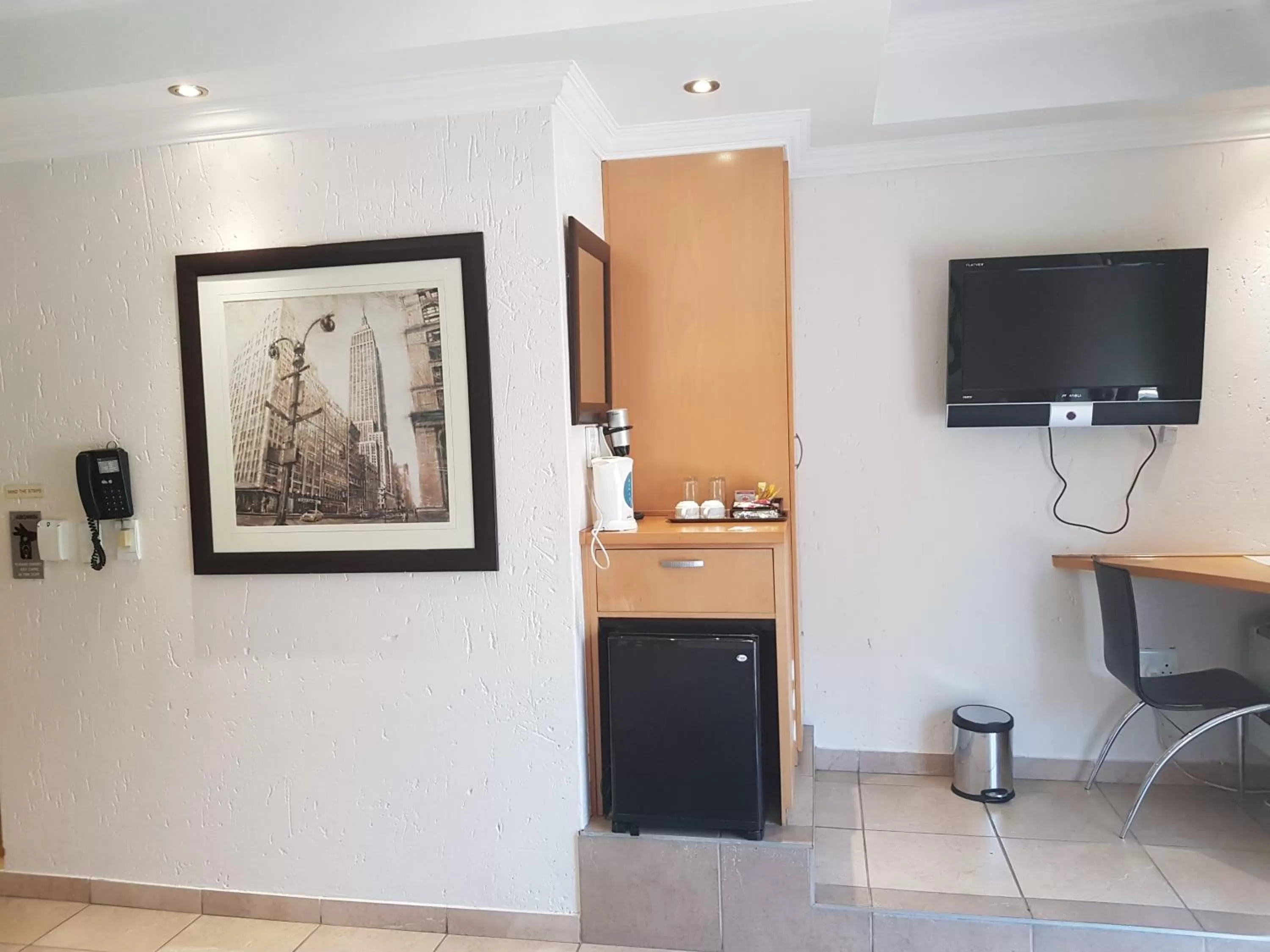 TV and multimedia in Europrime Hotel