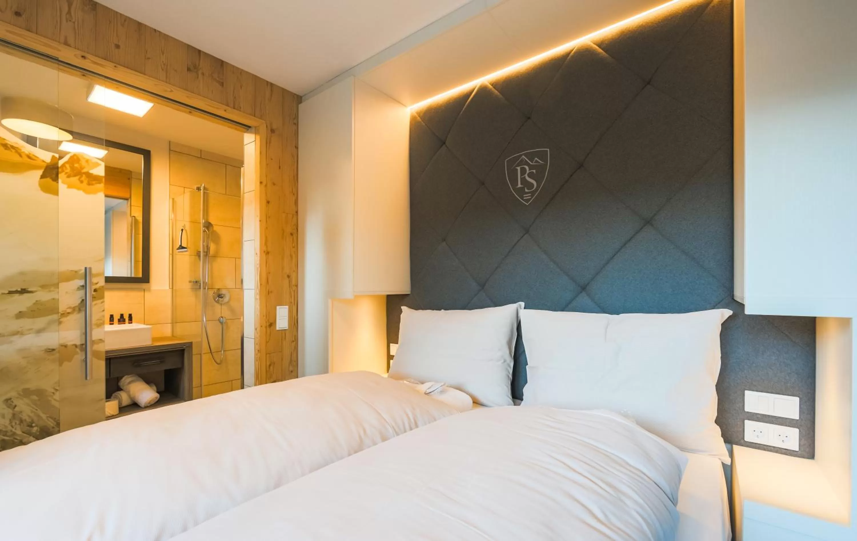 Double Room for Single Use in AvenidA Panorama Suites