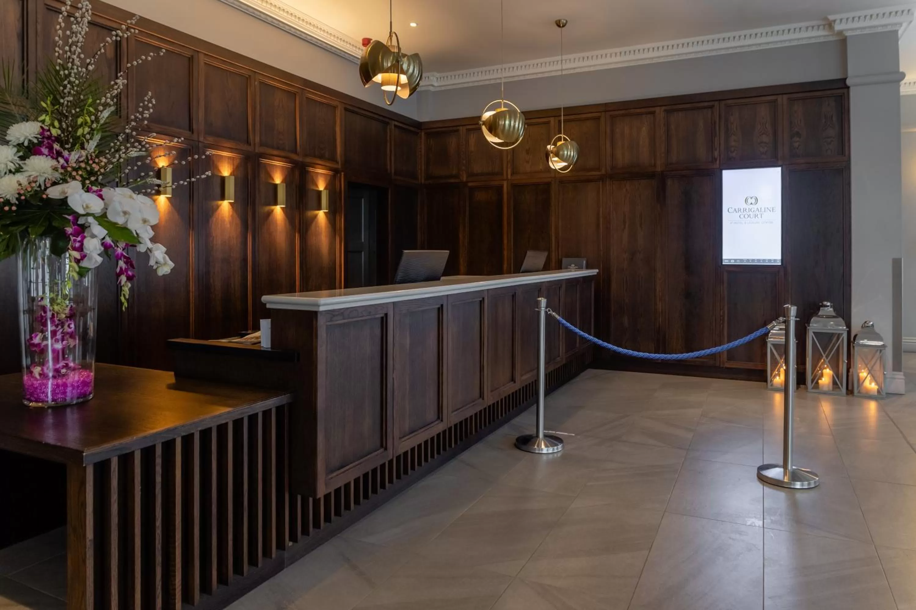 Lobby or reception in Carrigaline Court Hotel & Leisure Centre