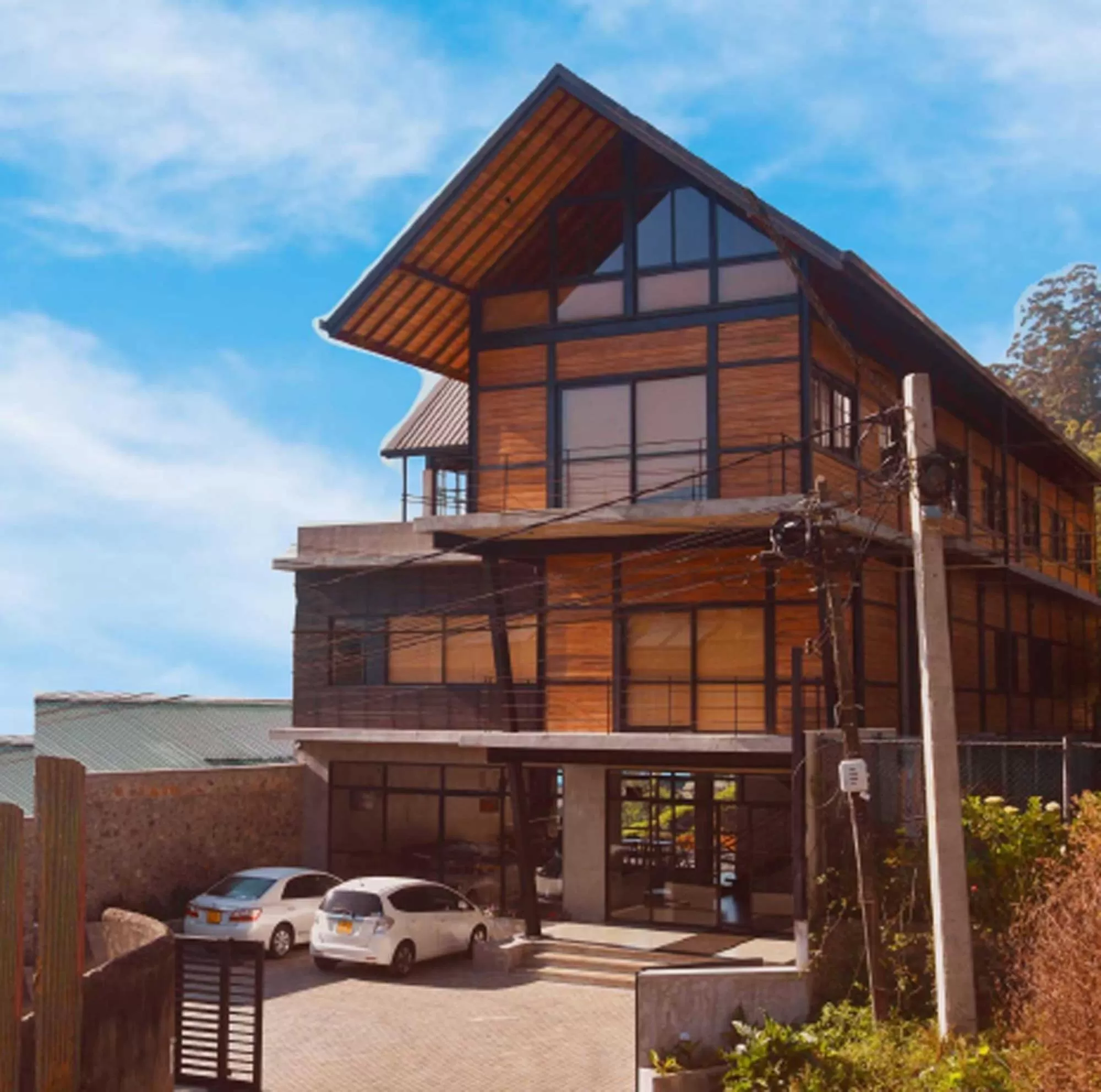 Property Building in Manuka Hillwood Hotel