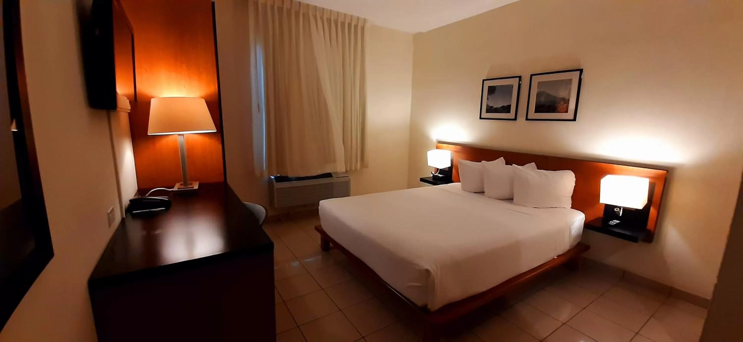 Photo of the whole room, Bed in Comfort Inn Real La Union