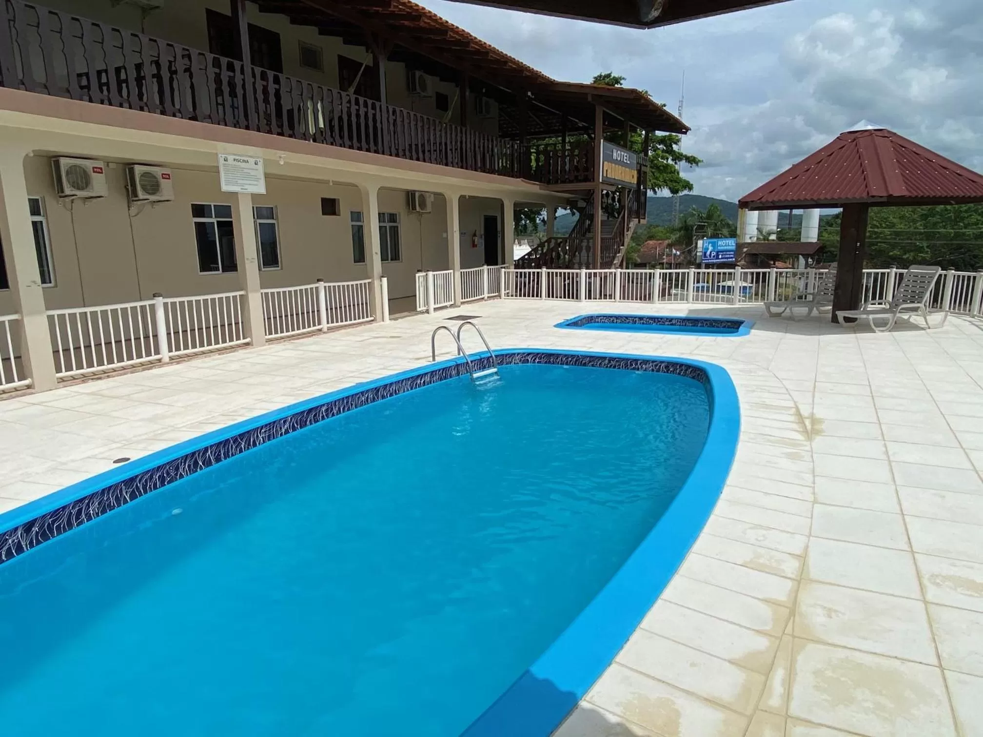 Property building in Hotel Panorâmico