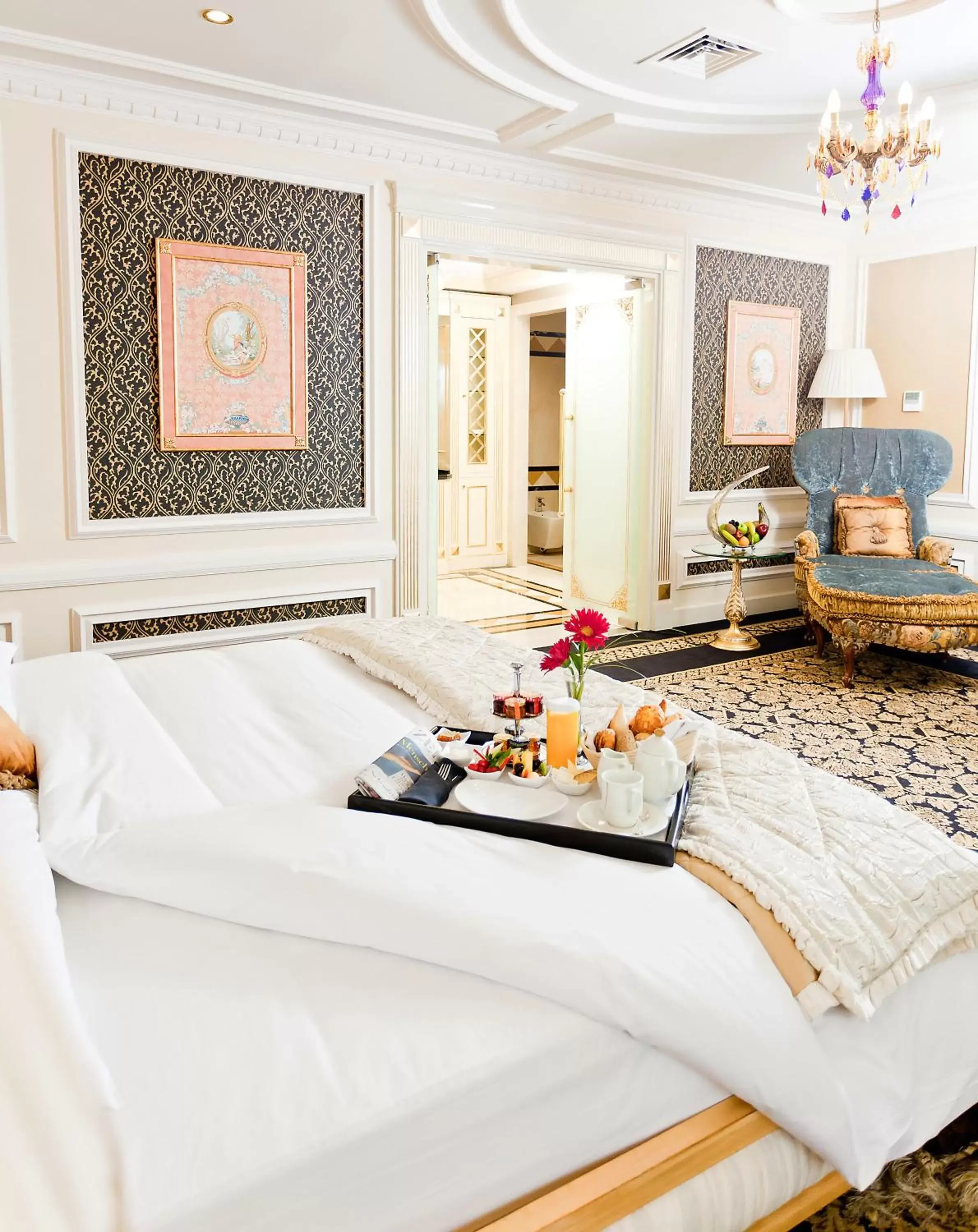 Presidential Suite - single occupancy in Divan Erbil Hotel Presidential Suite - single occupancy in Divan Erbil Hotel