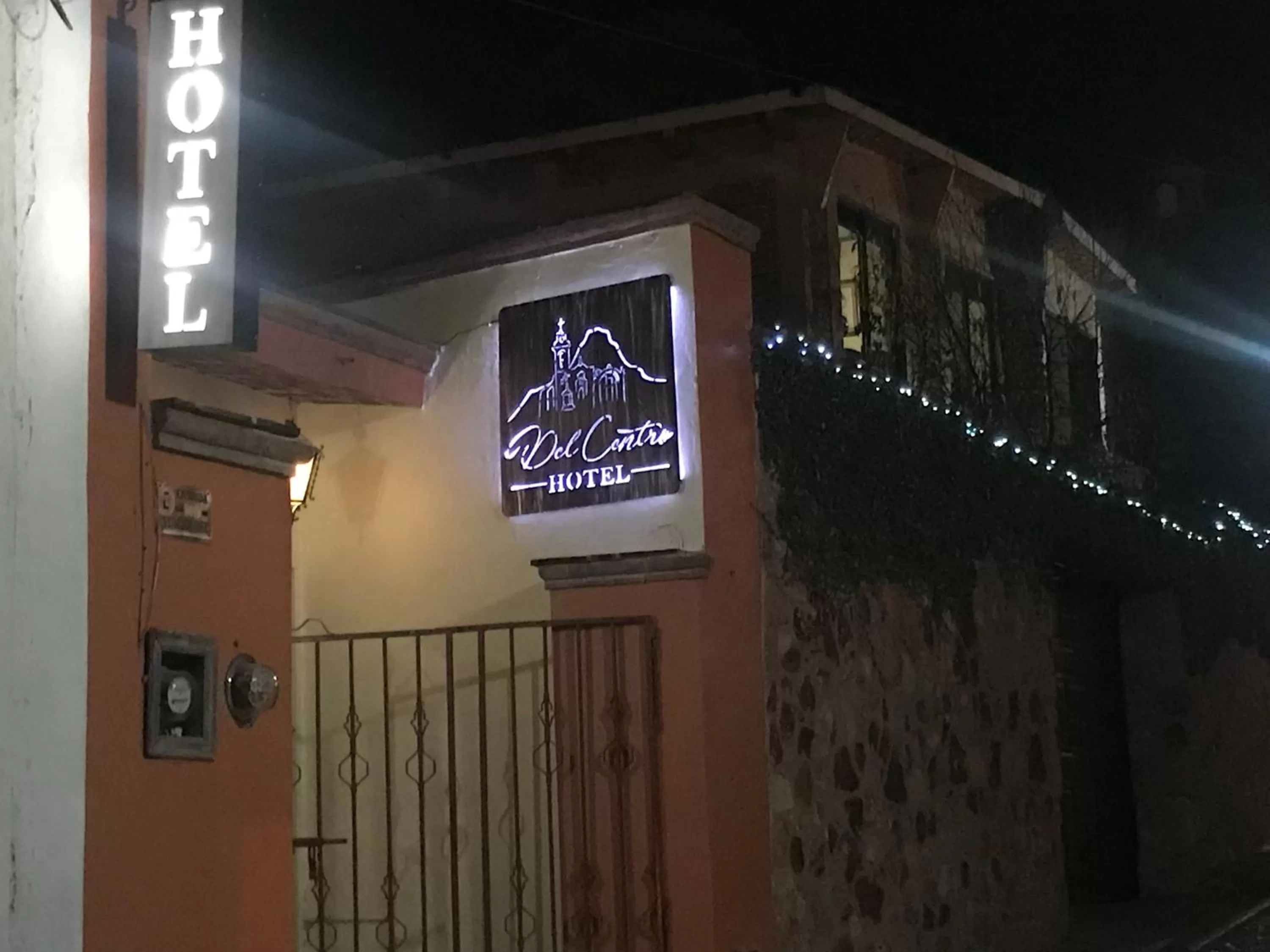 Property Building in Del Centro Hotel Bernal