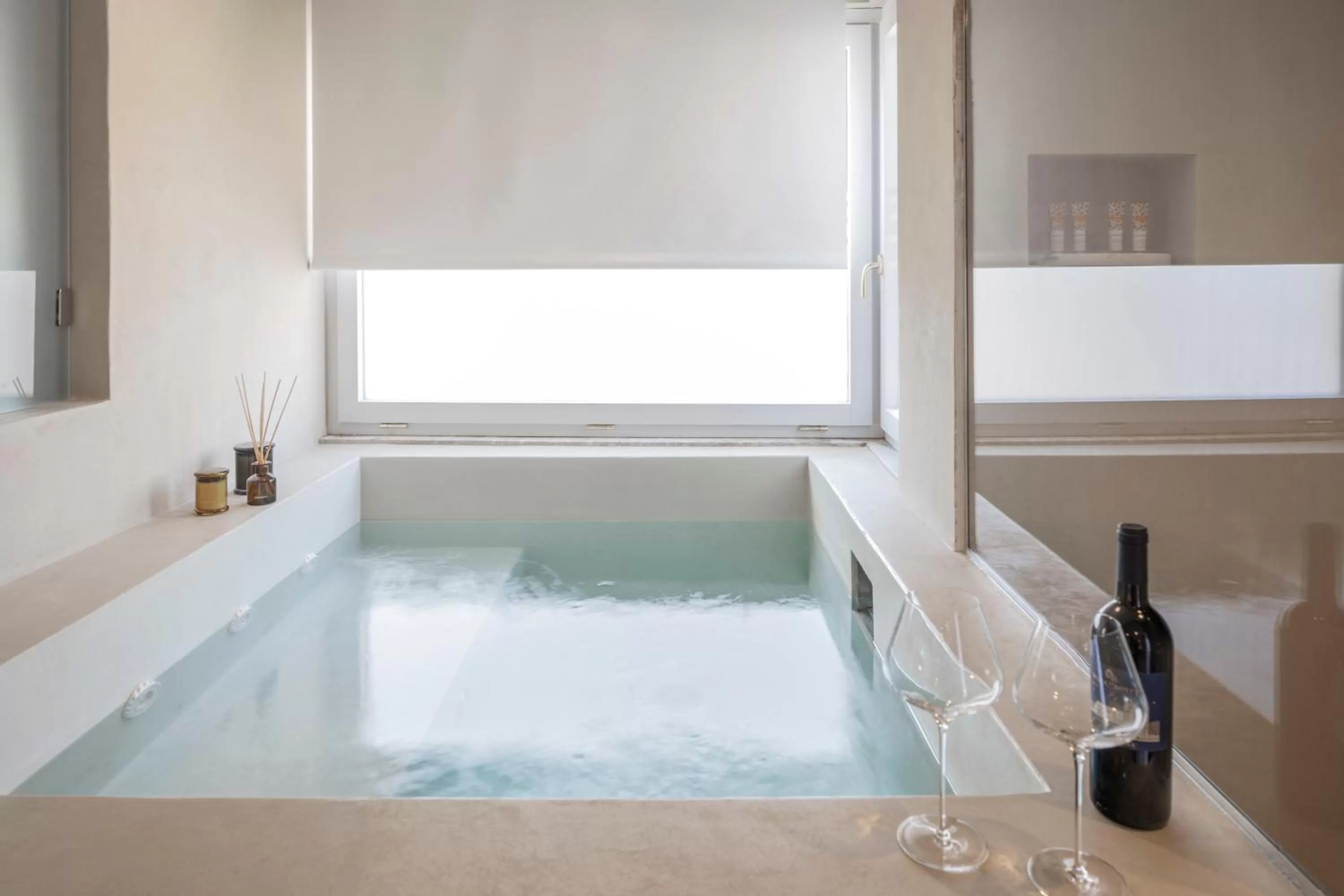 Swimming pool in Hotel Villa Paradiso