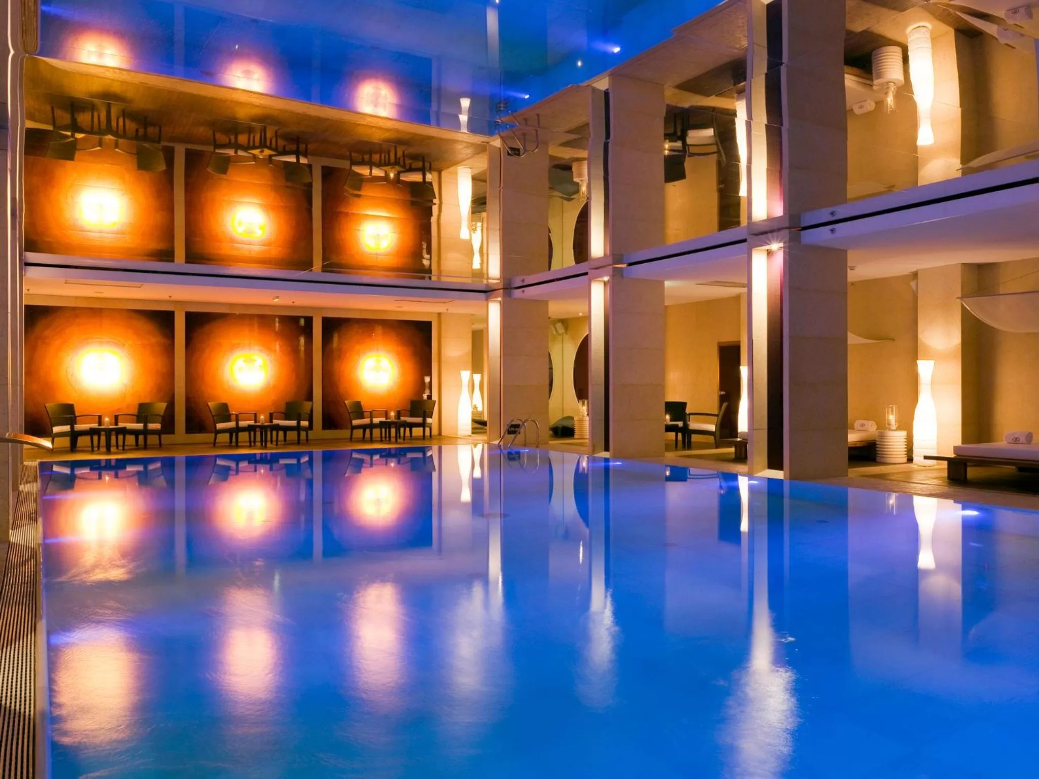 Swimming pool in Sofitel Warsaw Victoria