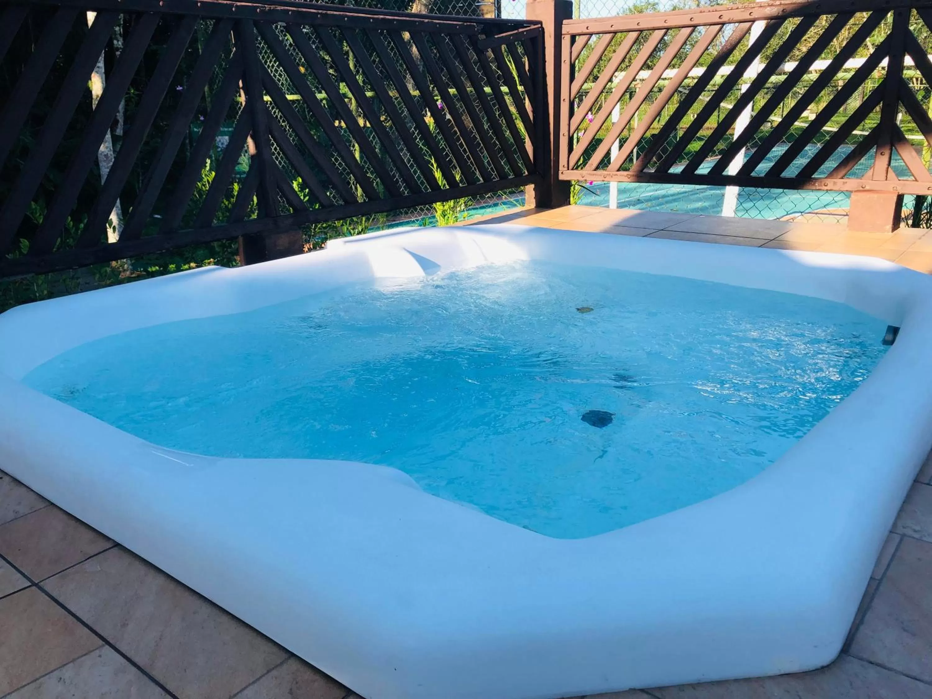 Hot Tub in Hotel Bosques do Massaguaçu
