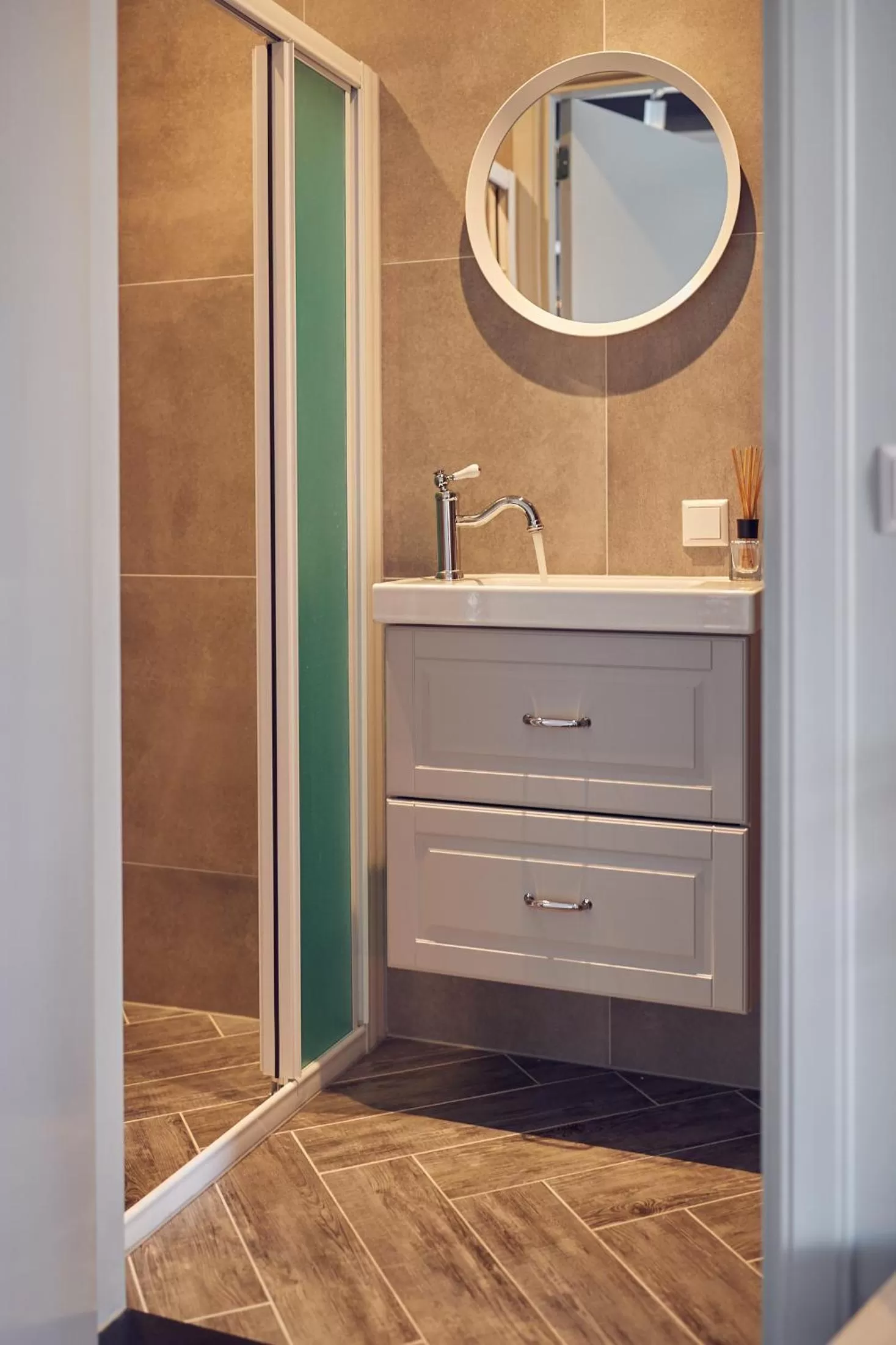 Bathroom in HUISJES AAN DE AMSTEL - Your home away from home