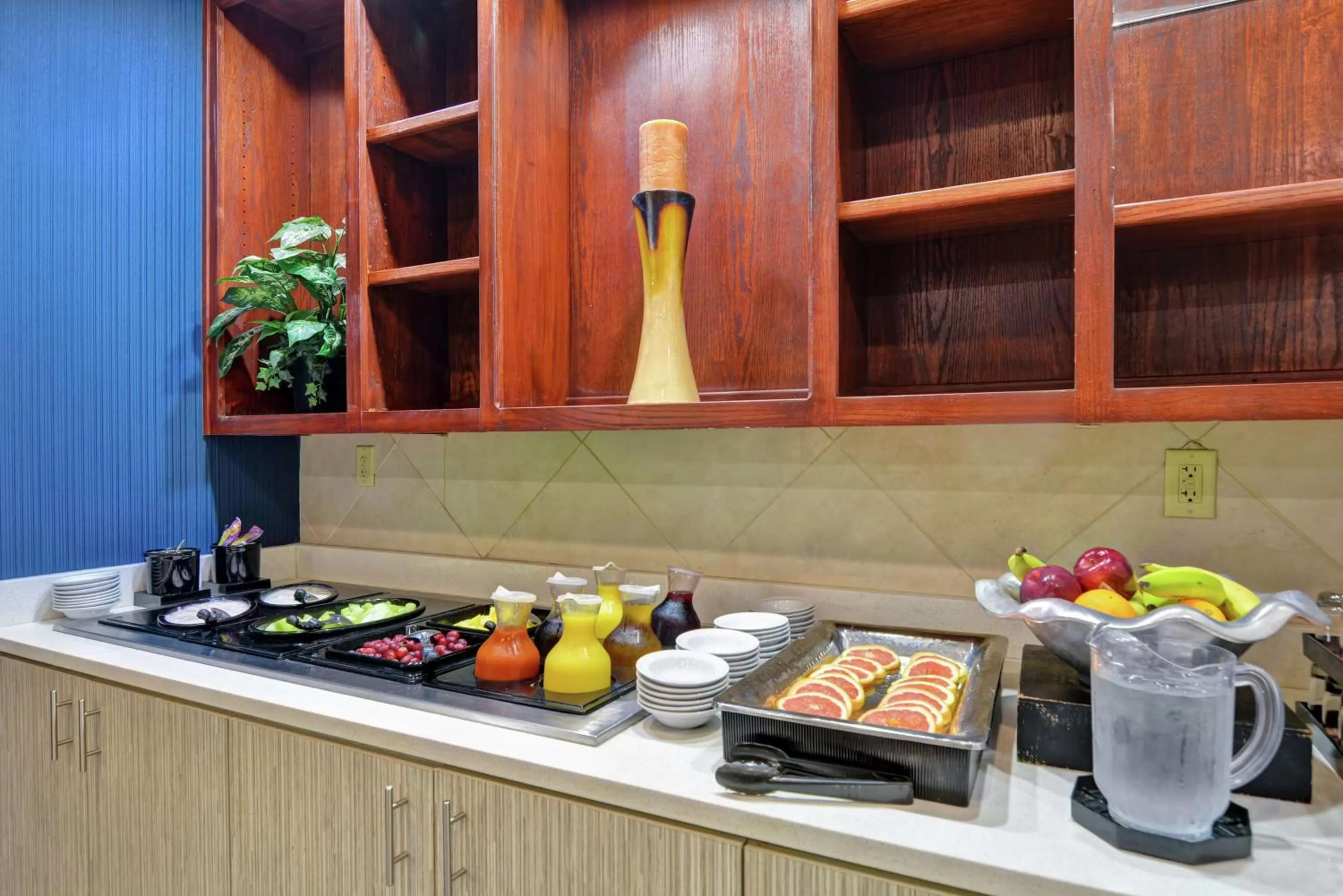 Dining area in Hilton Garden Inn Conway
