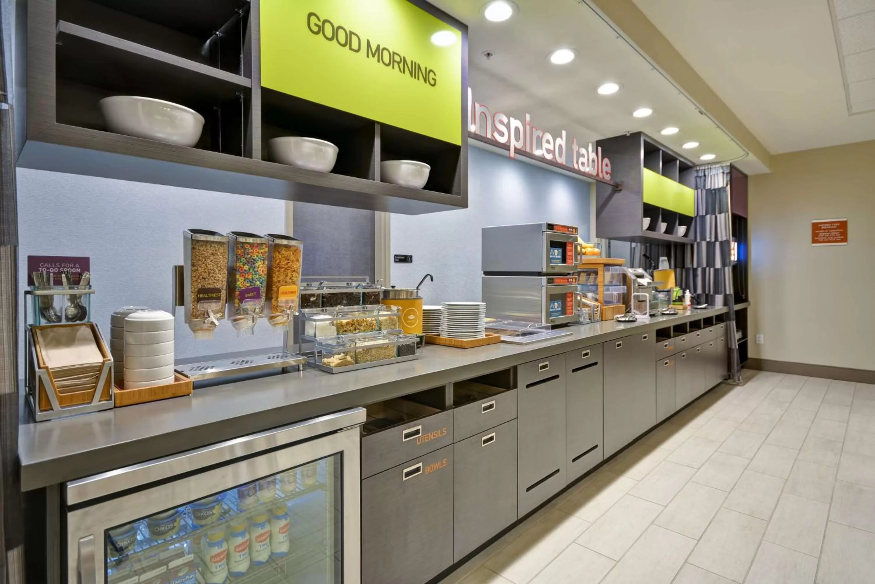 Restaurant/places to eat in Home2 Suites By Hilton Hanford Lemoore