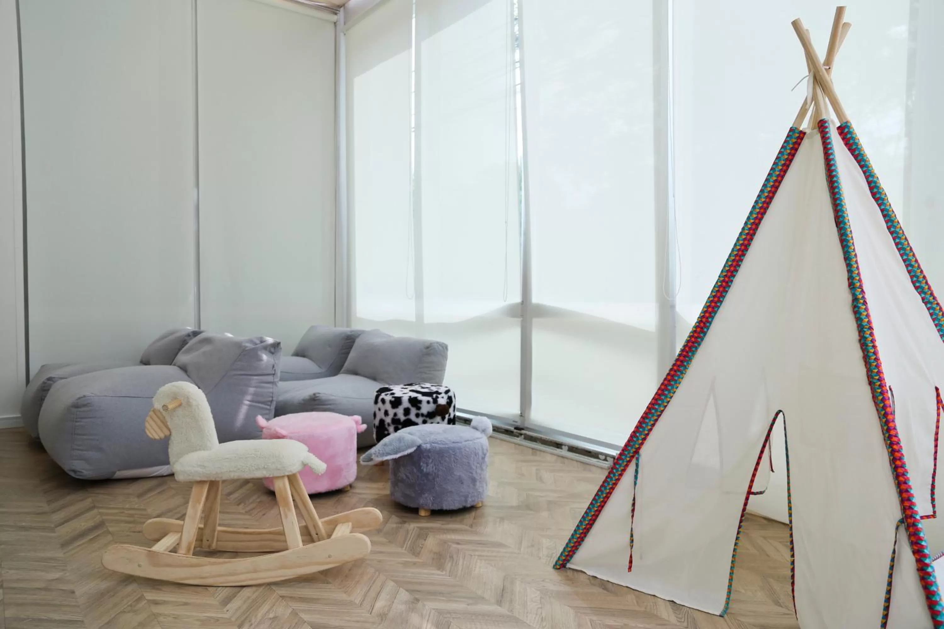 Communal lounge/ TV room in Vitória Hotel Concept Campinas