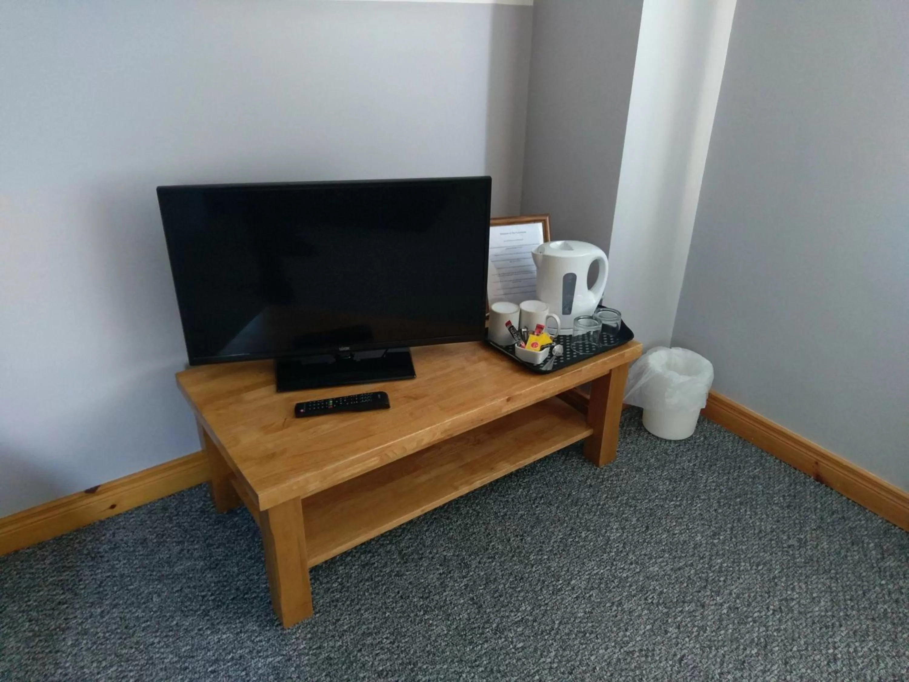 TV and multimedia in The Tree-house B&B