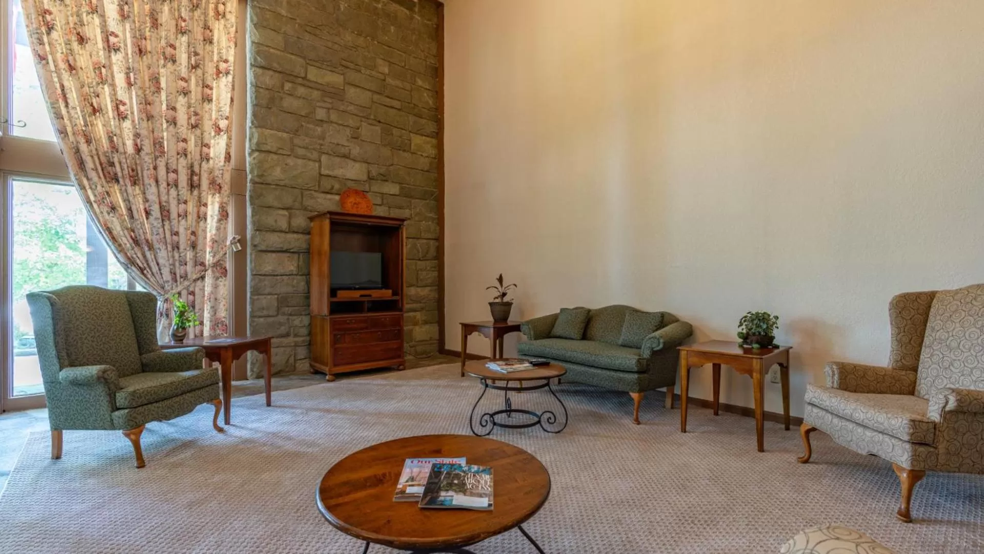 Lobby or reception in 4 Seasons at Beech Mountain