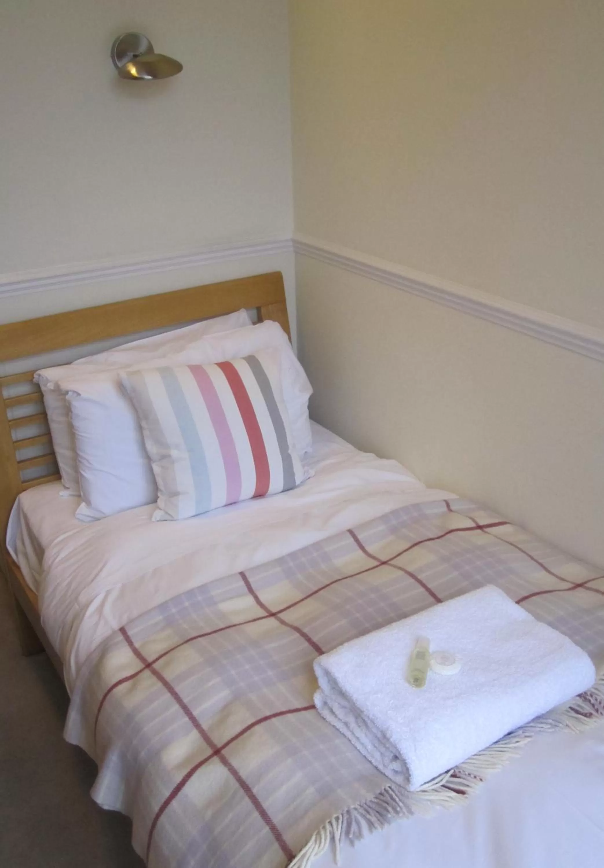 Bedroom, Bed in Yeo Dale Hotel