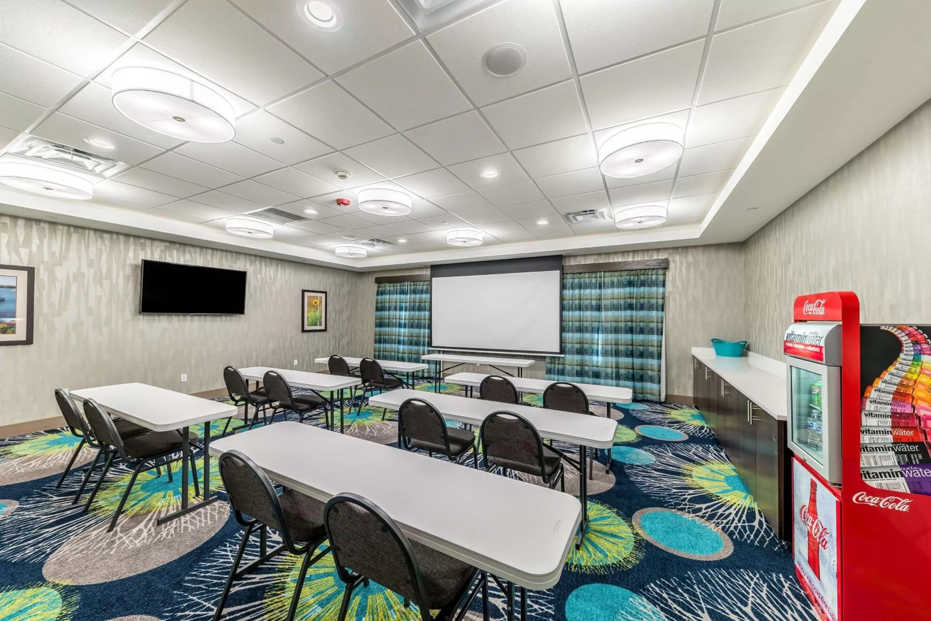 Meeting/conference room in Hampton Inn & Suites Pryor, Ok