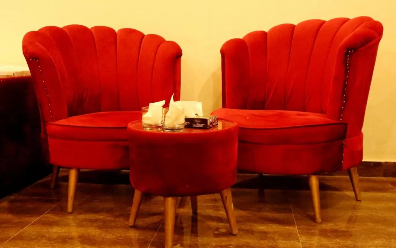 Seating Area in HOTEL DE SMART Multan