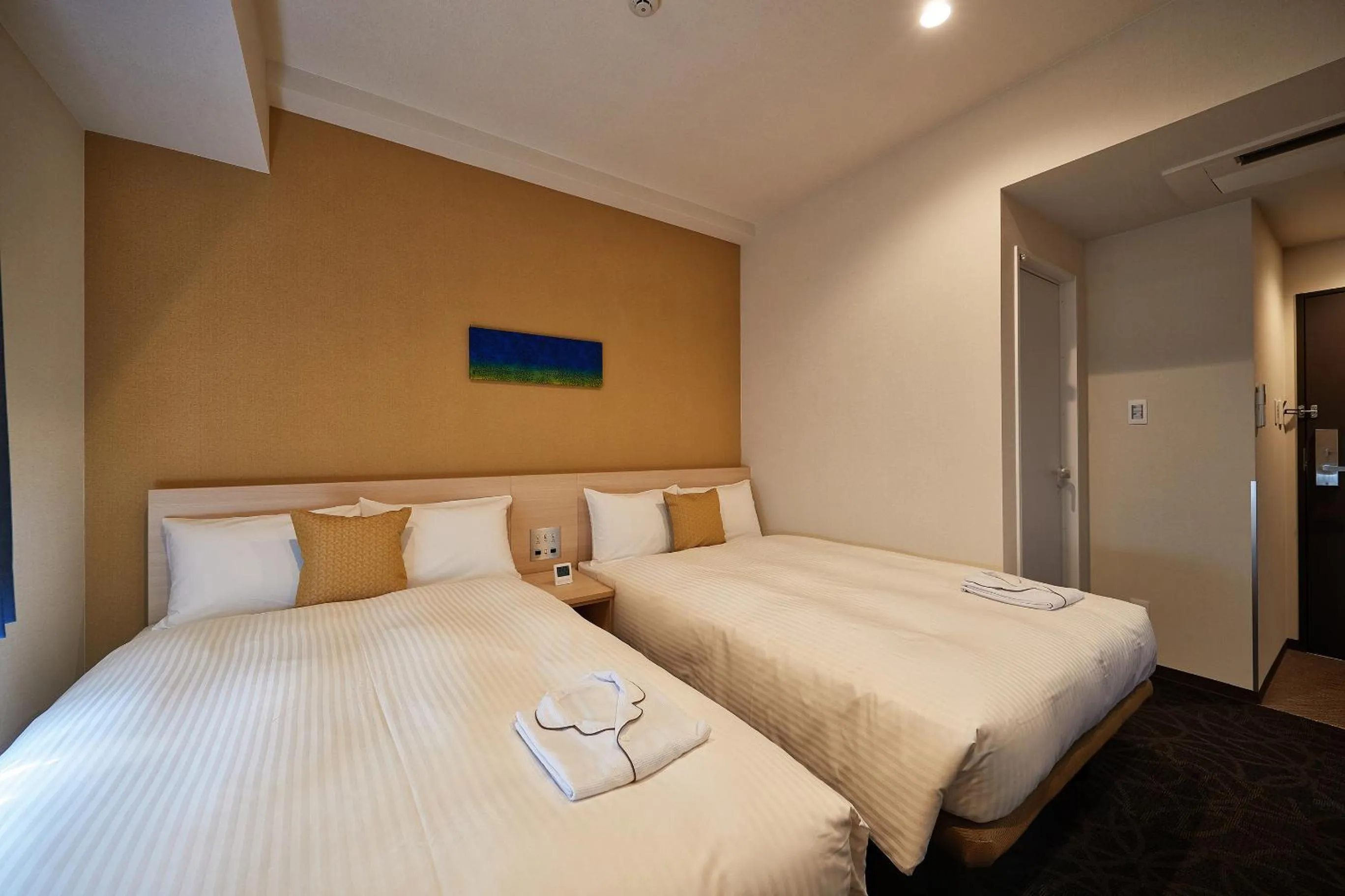 Room Photo in ys inn naha orokuekimae