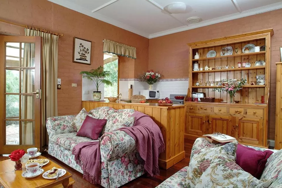 Kitchen or kitchenette in Amanda's Cottage 1899