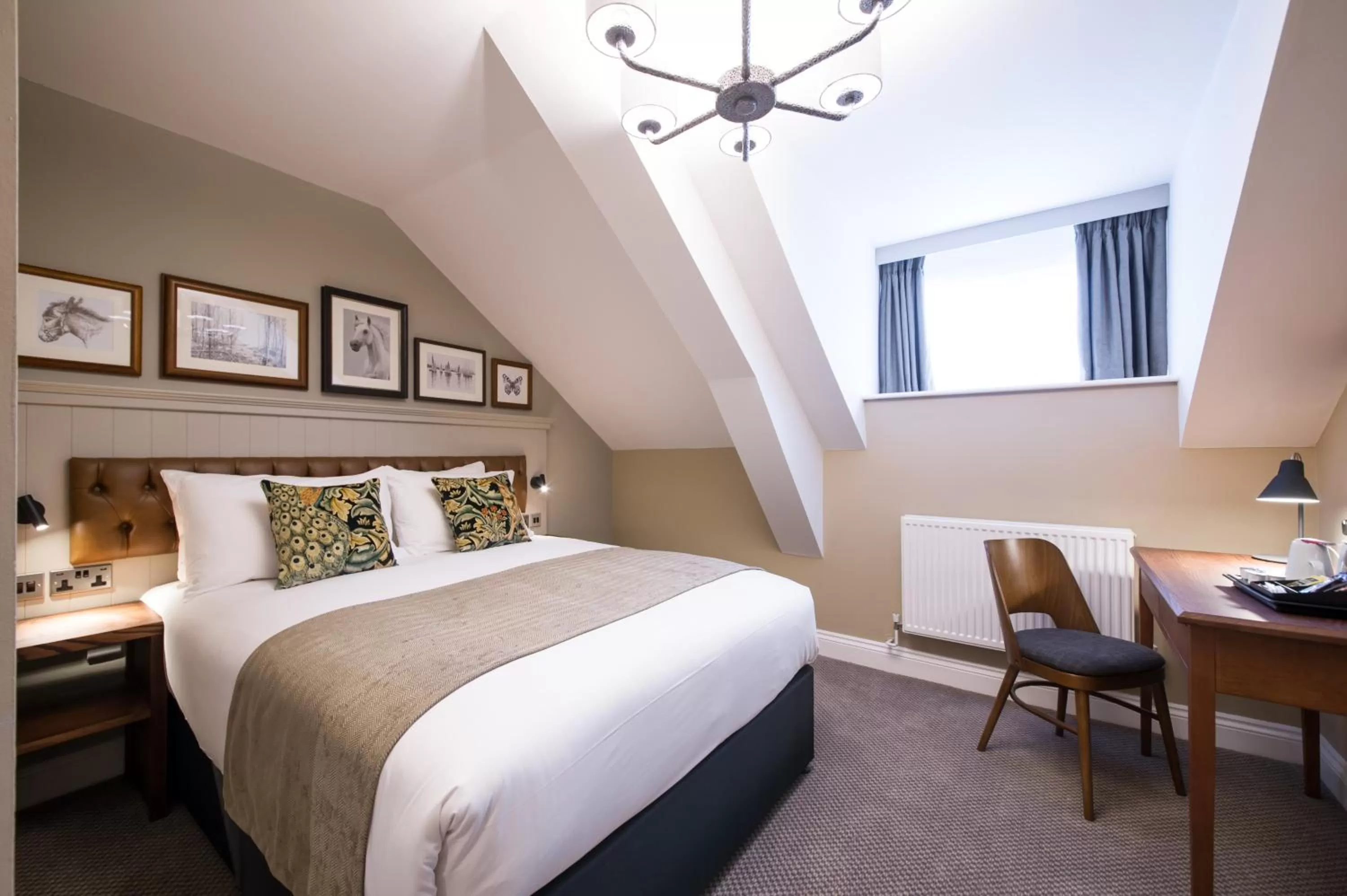 Photo of the whole room, Bed in The Foxglove by Innkeeper's Collection