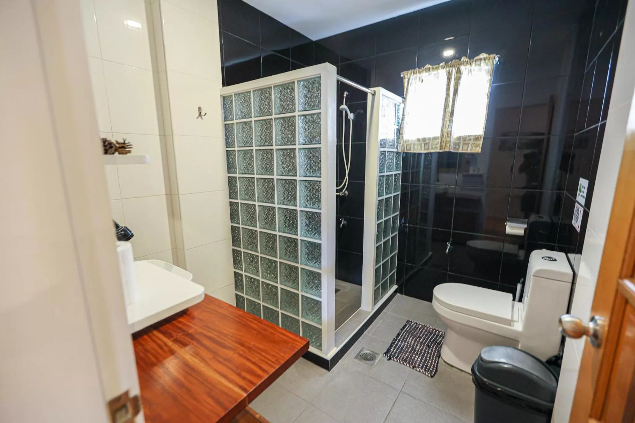 Kingswick Residences & Lodge