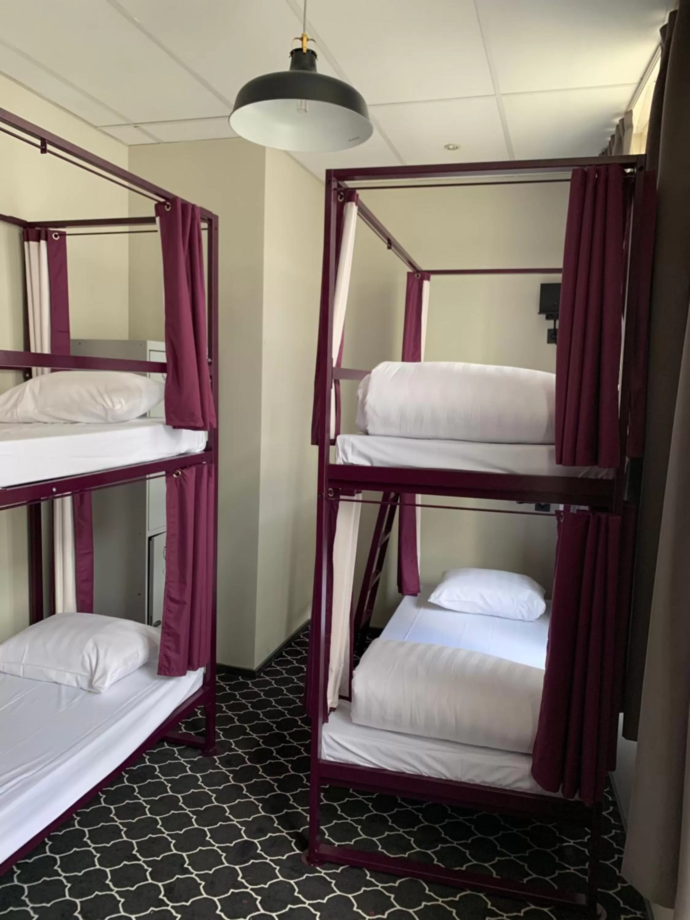 bunk bed, Bed in Safestay Brussels Grand Place