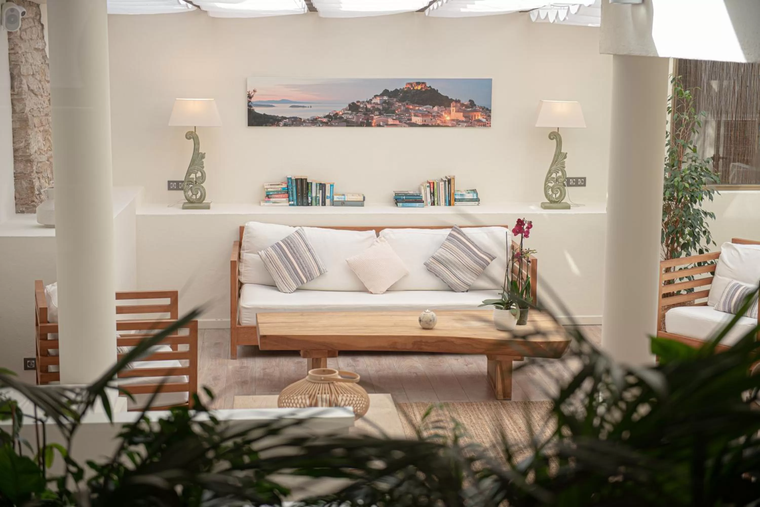 Seating area in El Petit Convent