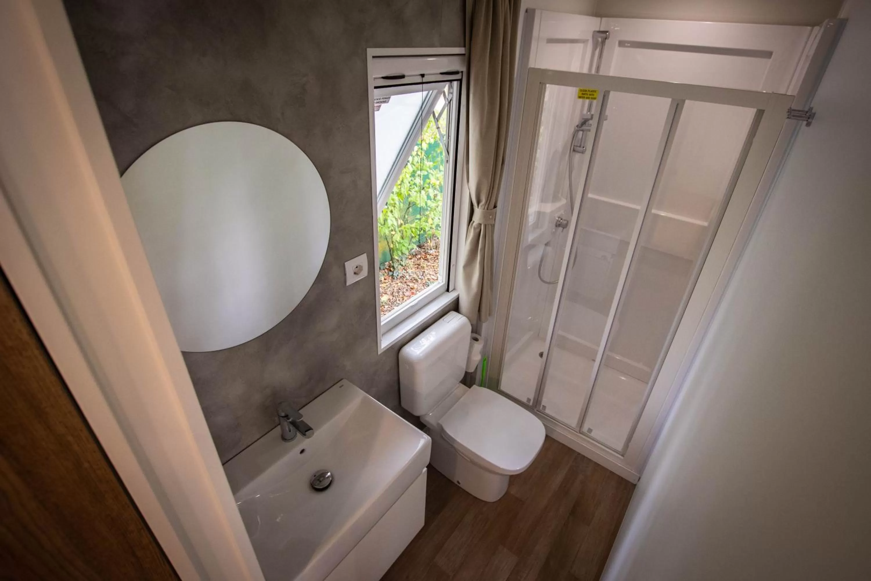 Albavillage Rooms & Camping