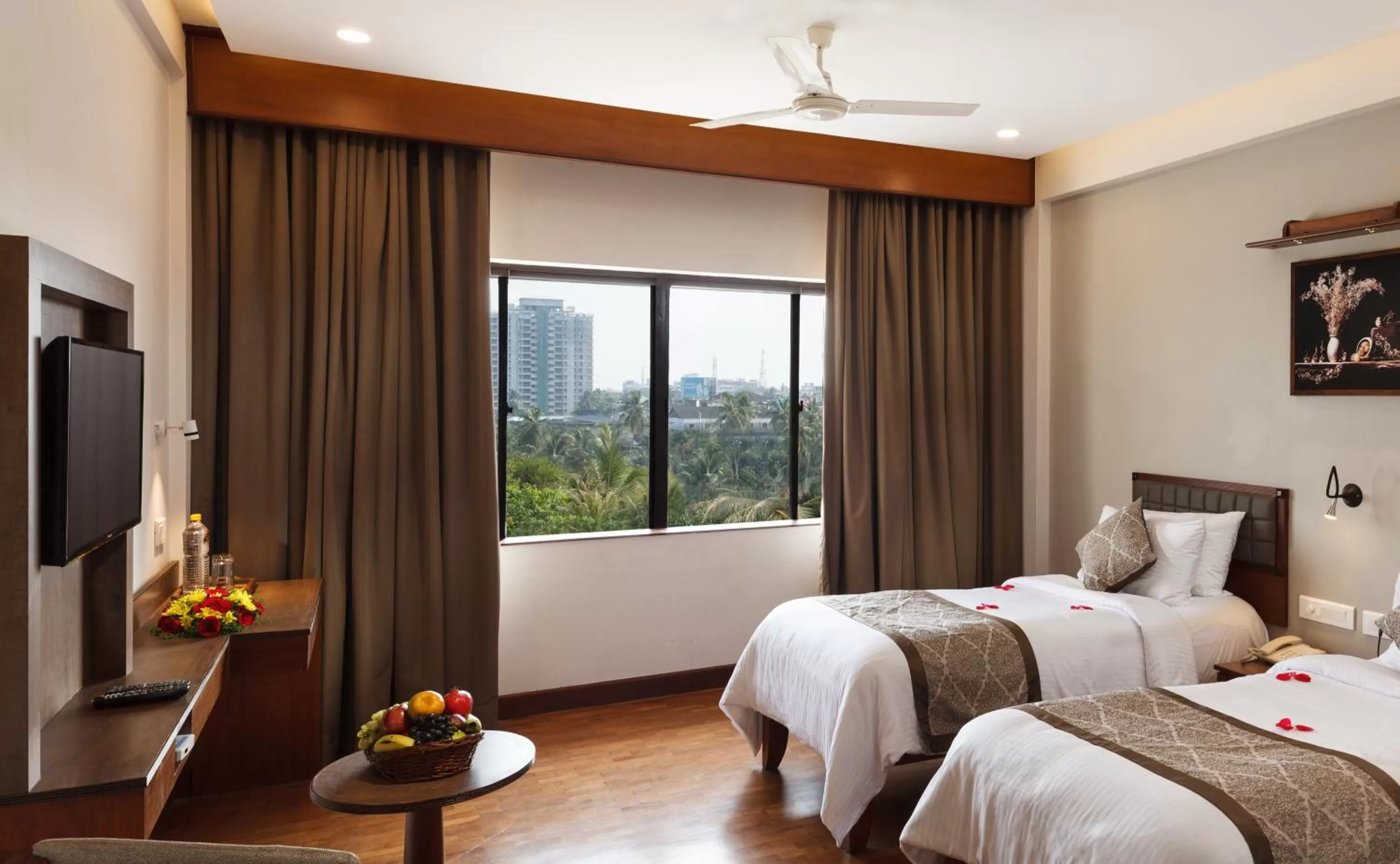 Bed in Keys Select by Lemon Tree Hotels, Malabar Gate, Kozhikode