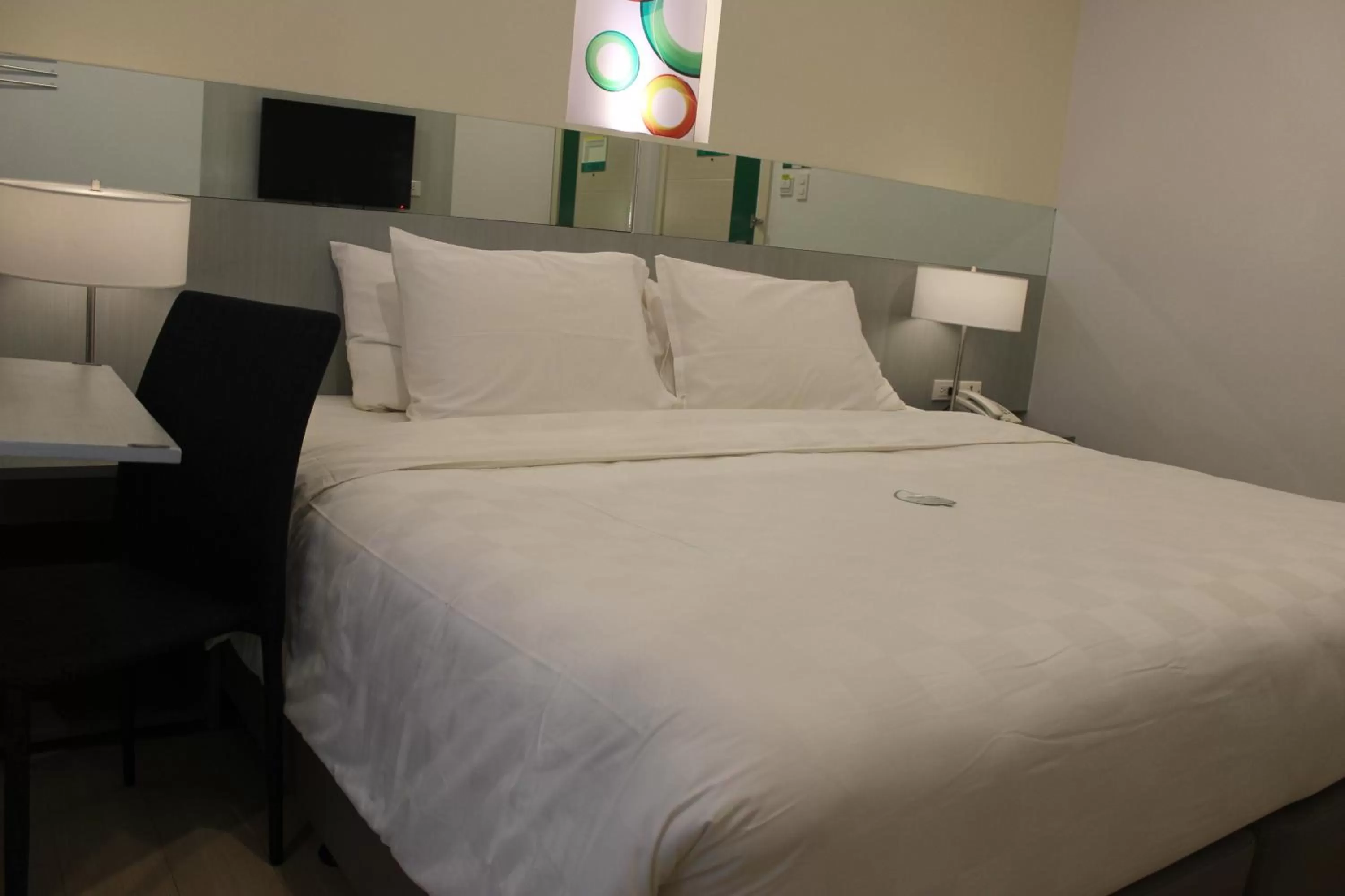 Photo of the whole room, Bed in Go Hotels Butuan