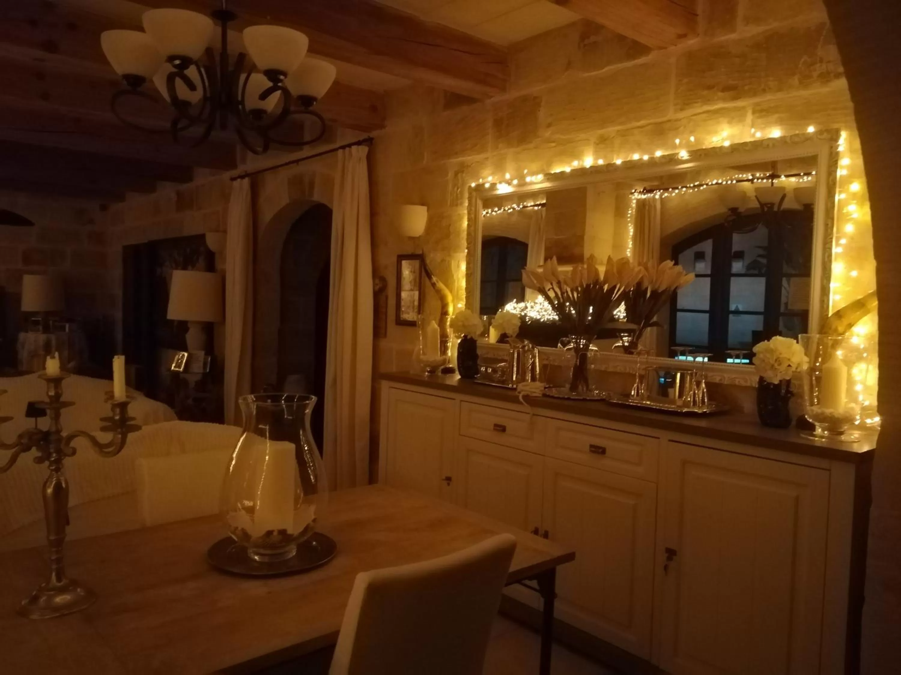 Lounge or bar, Restaurant/Places to Eat in Betty Cake B&B