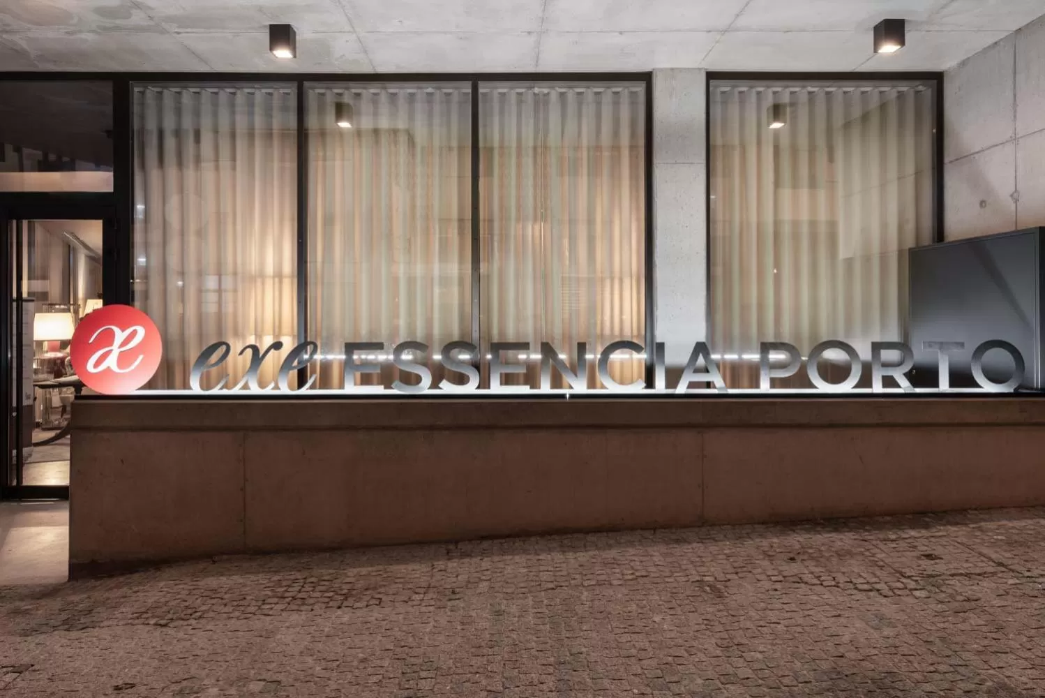 Facade/entrance in Exe Essenzia Porto
