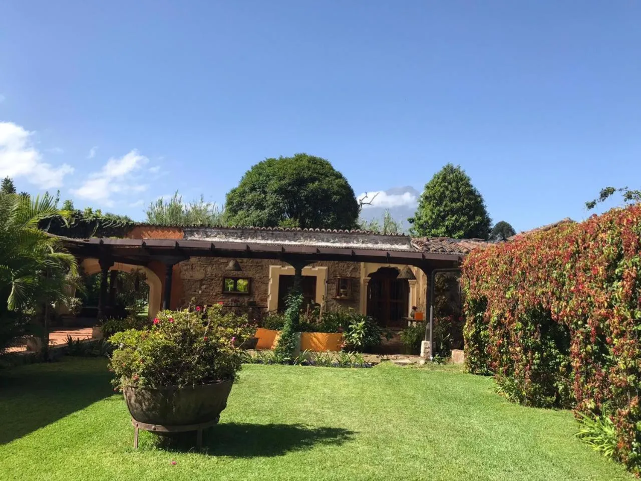 Property building in Casa Santa Rosa Hotel Boutique