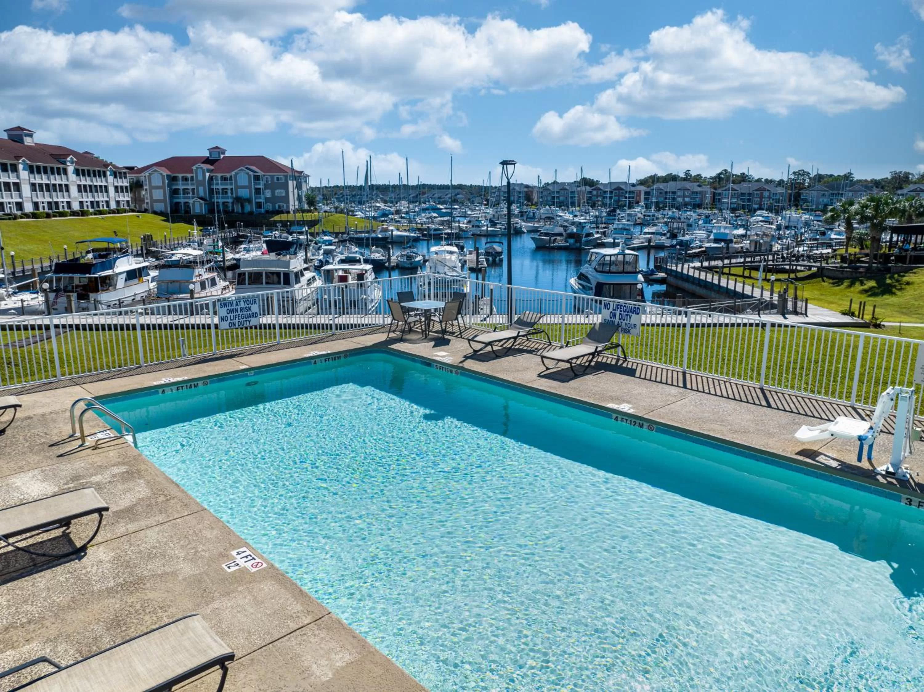 Day in Holiday Inn Express North Myrtle Beach - Little River by IHG