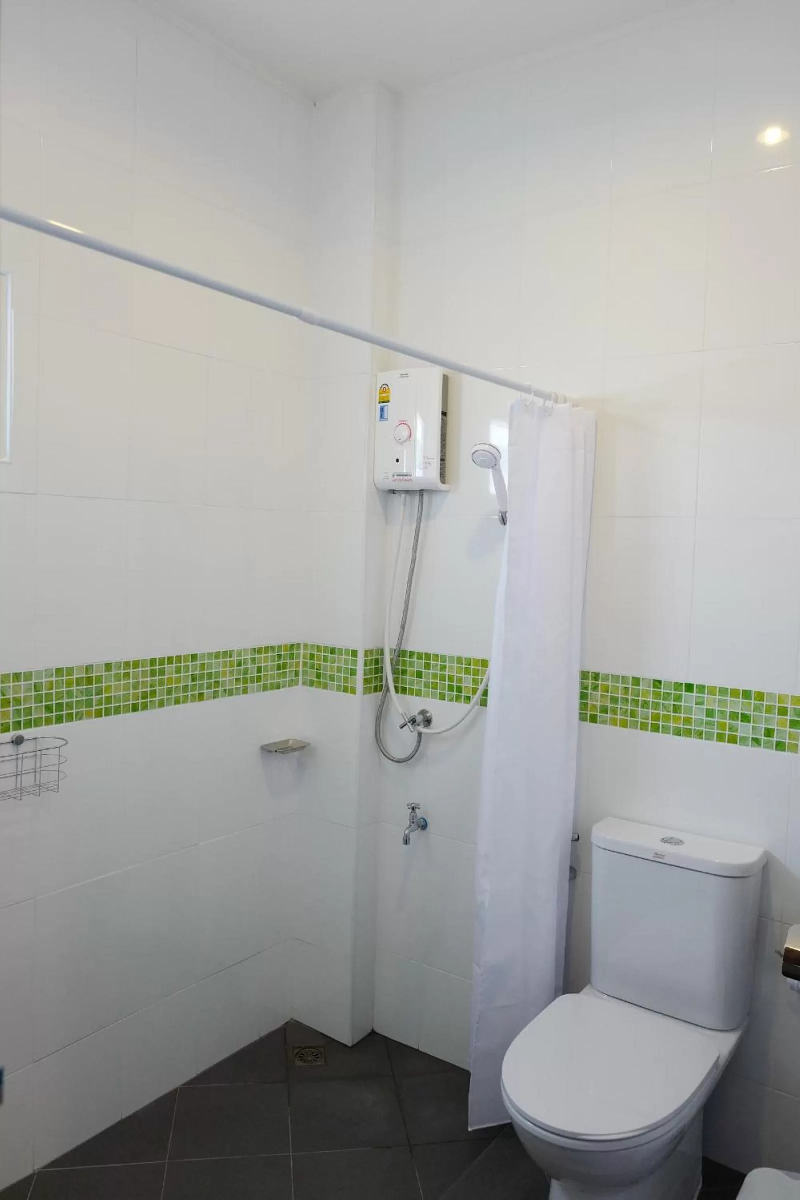 Photo of the whole room in J-House Phetchaburi