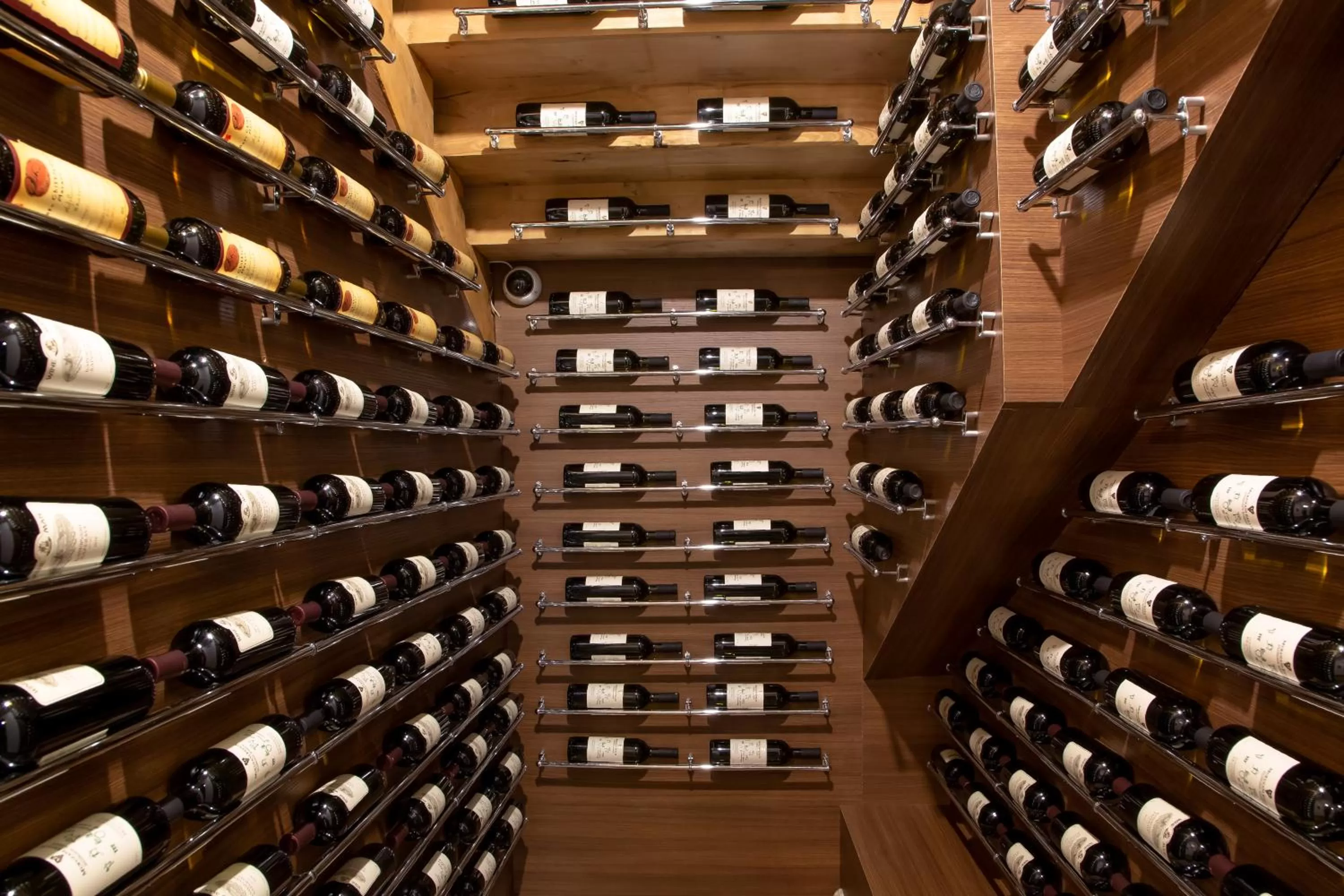 Alcoholic drinks in Royal Inn