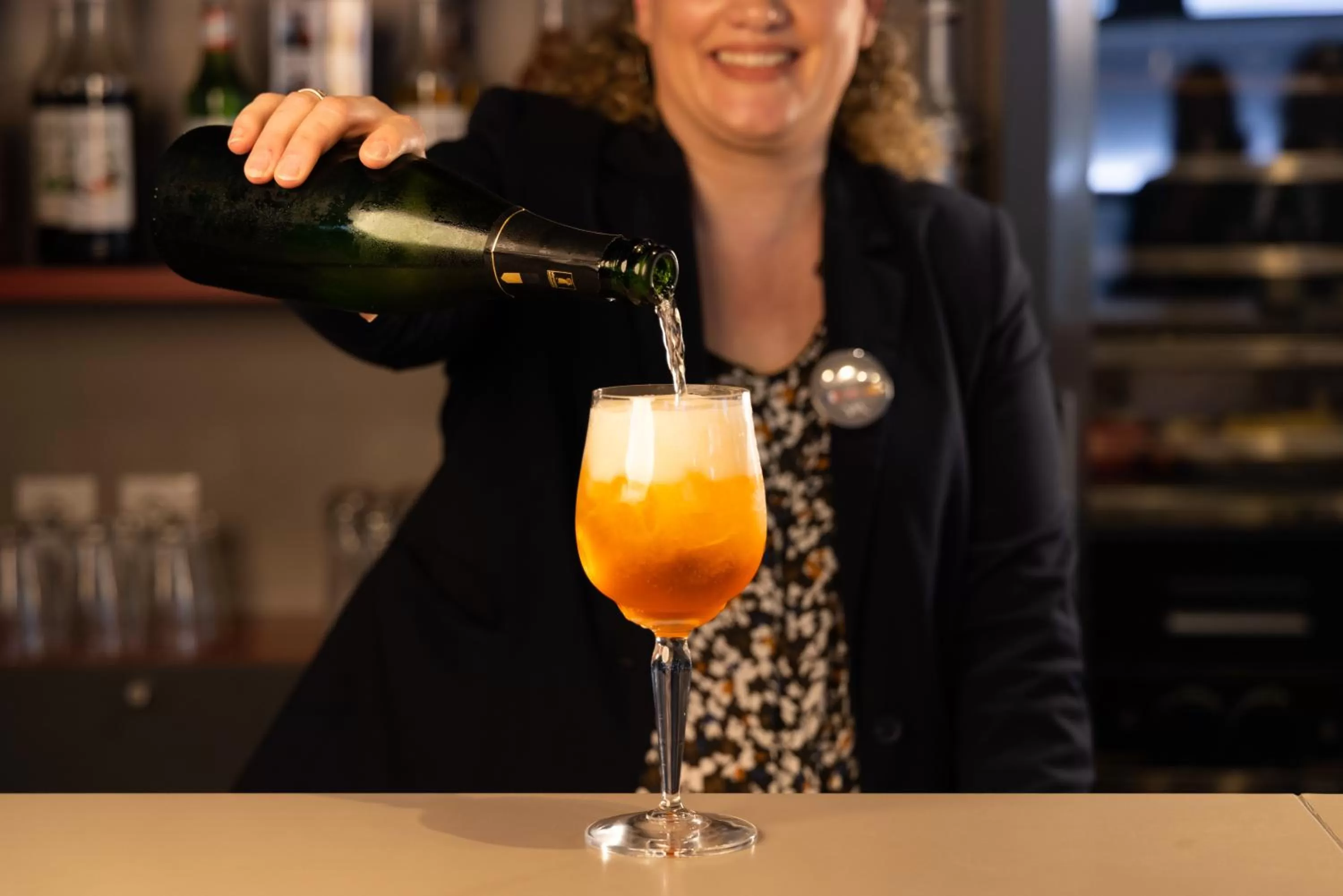 Lounge or bar in Mercure Tours Nord