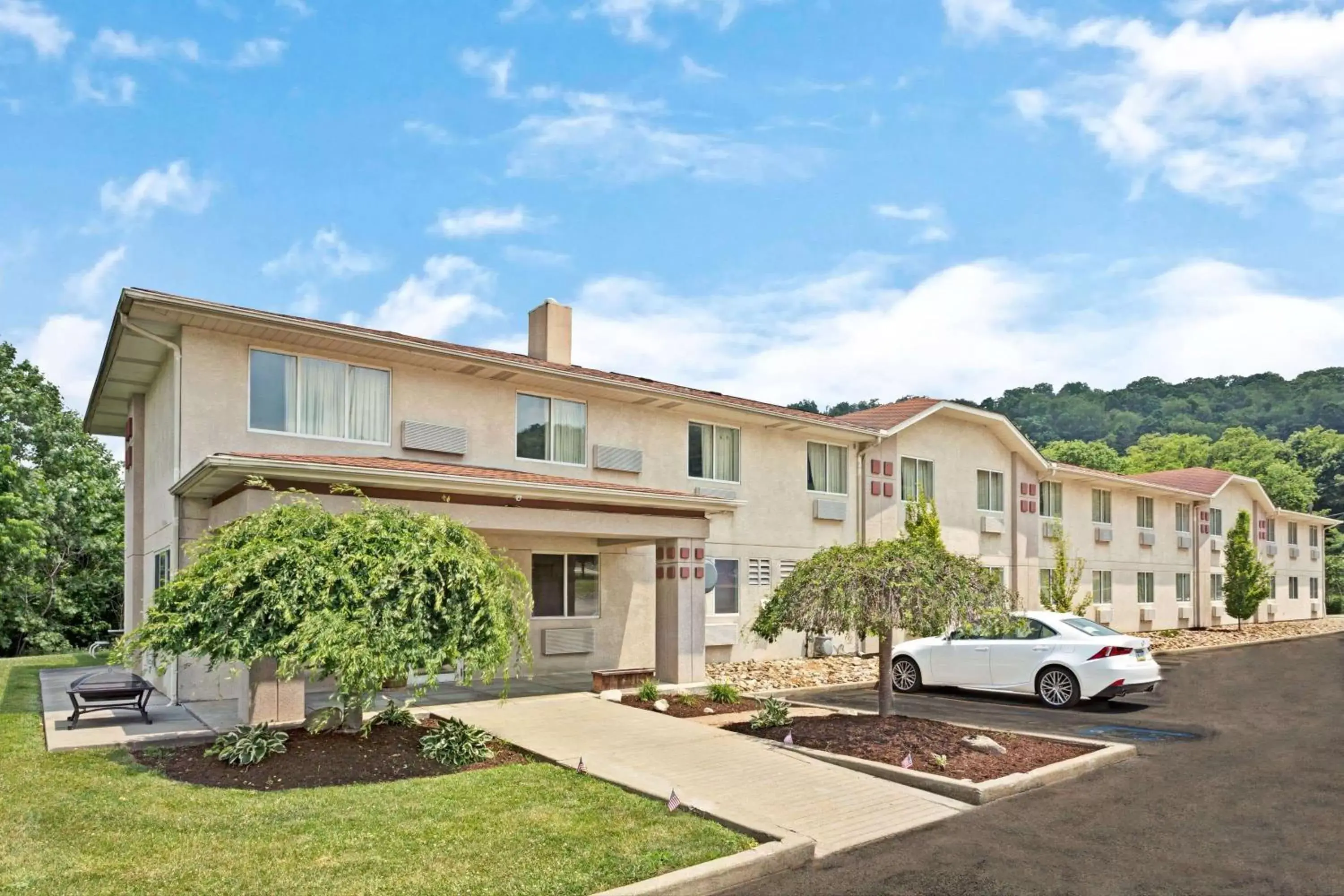Super 8 by Wyndham Canonsburg/Pittsburgh Area Super 8 by Wyndham Canonsburg/Pittsburgh Area